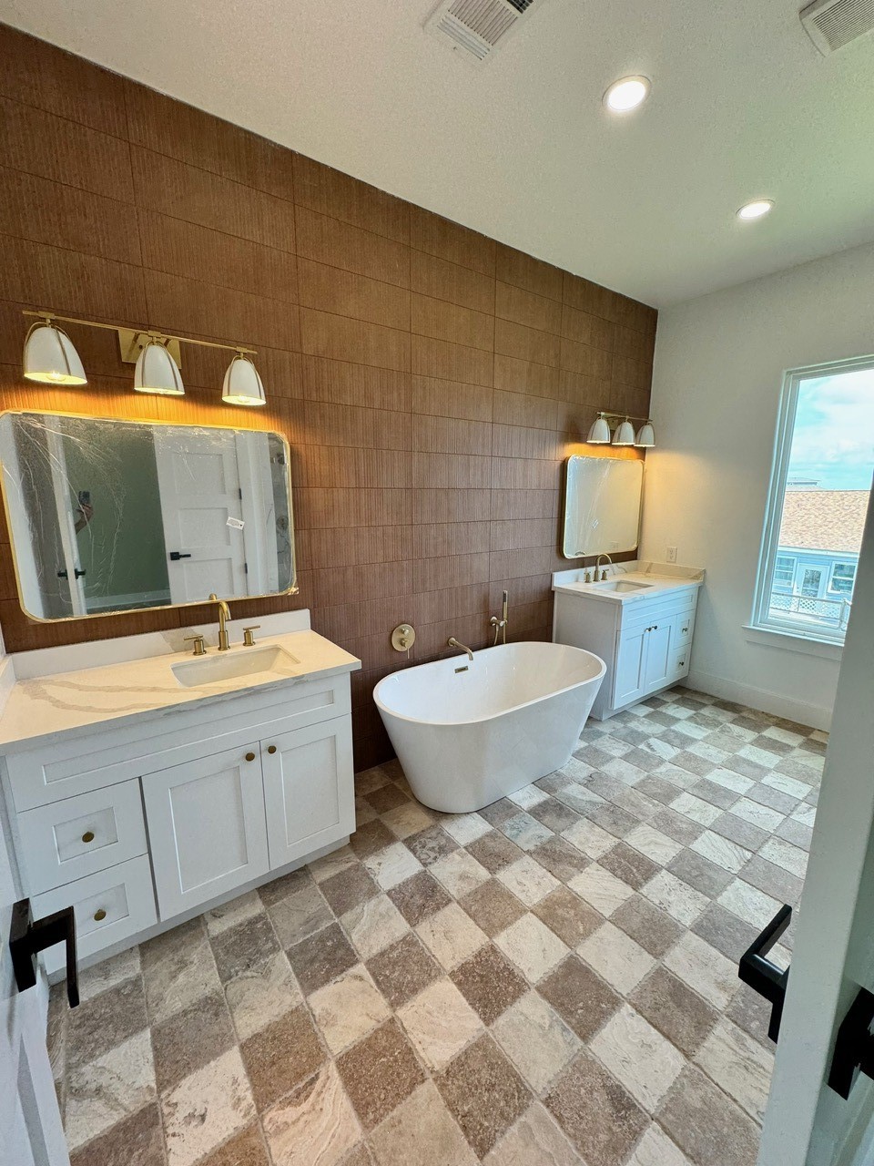 13014 Buccaneer Parkway Property Photo 6