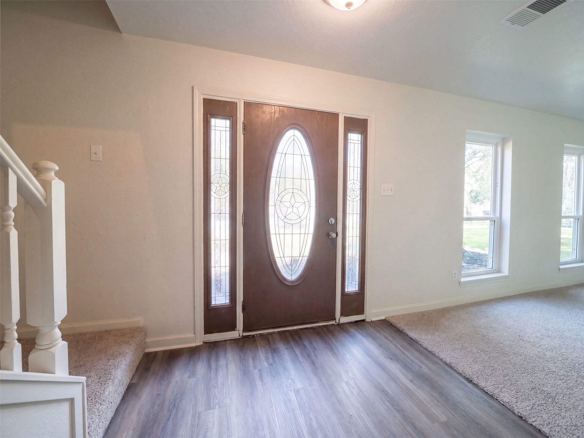 3706 Ember Spring Drive Property Photo 6