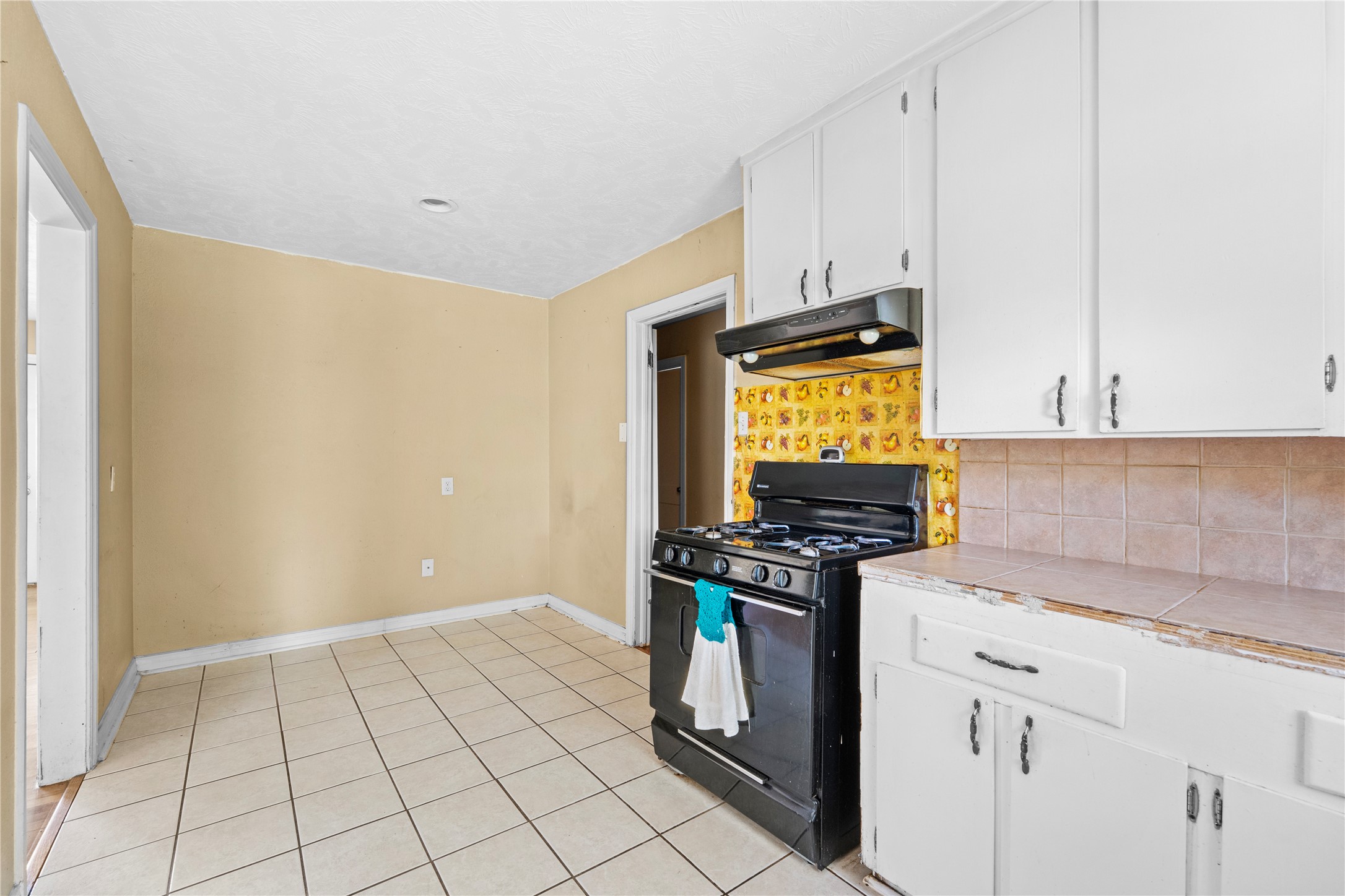 1504 Harris Avenue Property Photo 3