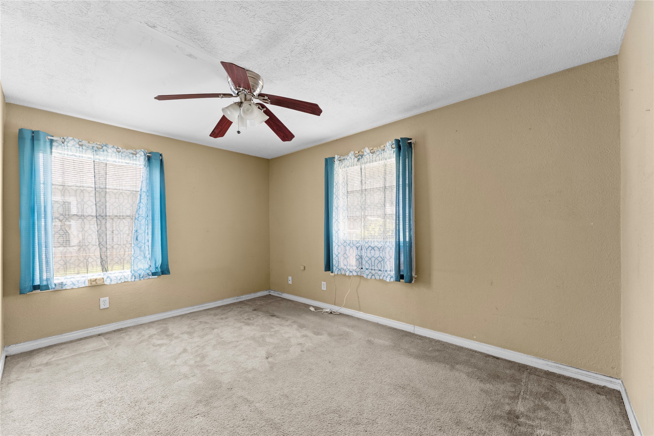 1504 Harris Avenue Property Photo 8