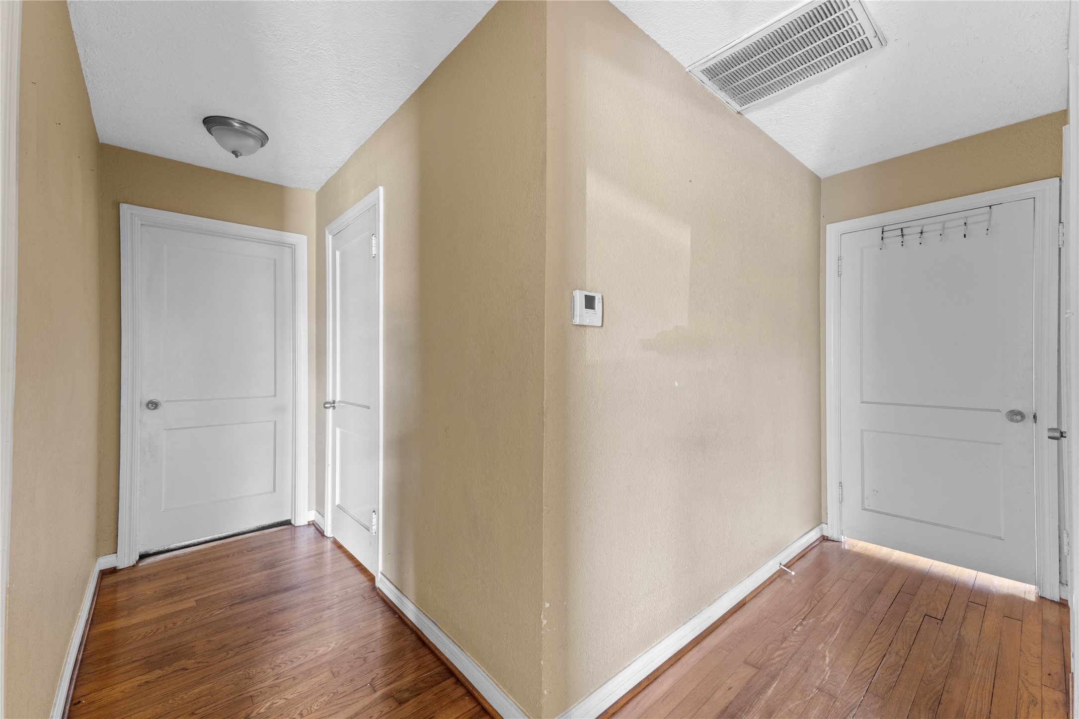 1504 Harris Avenue Property Photo 13