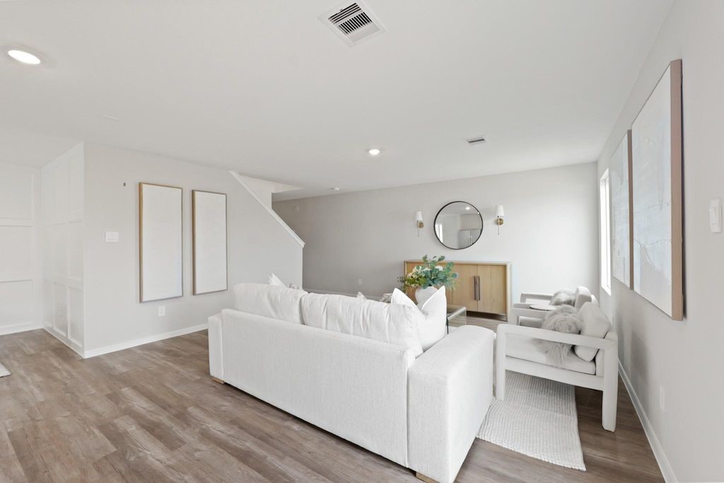 40954 Seasoned Oak Lane Property Photo 6
