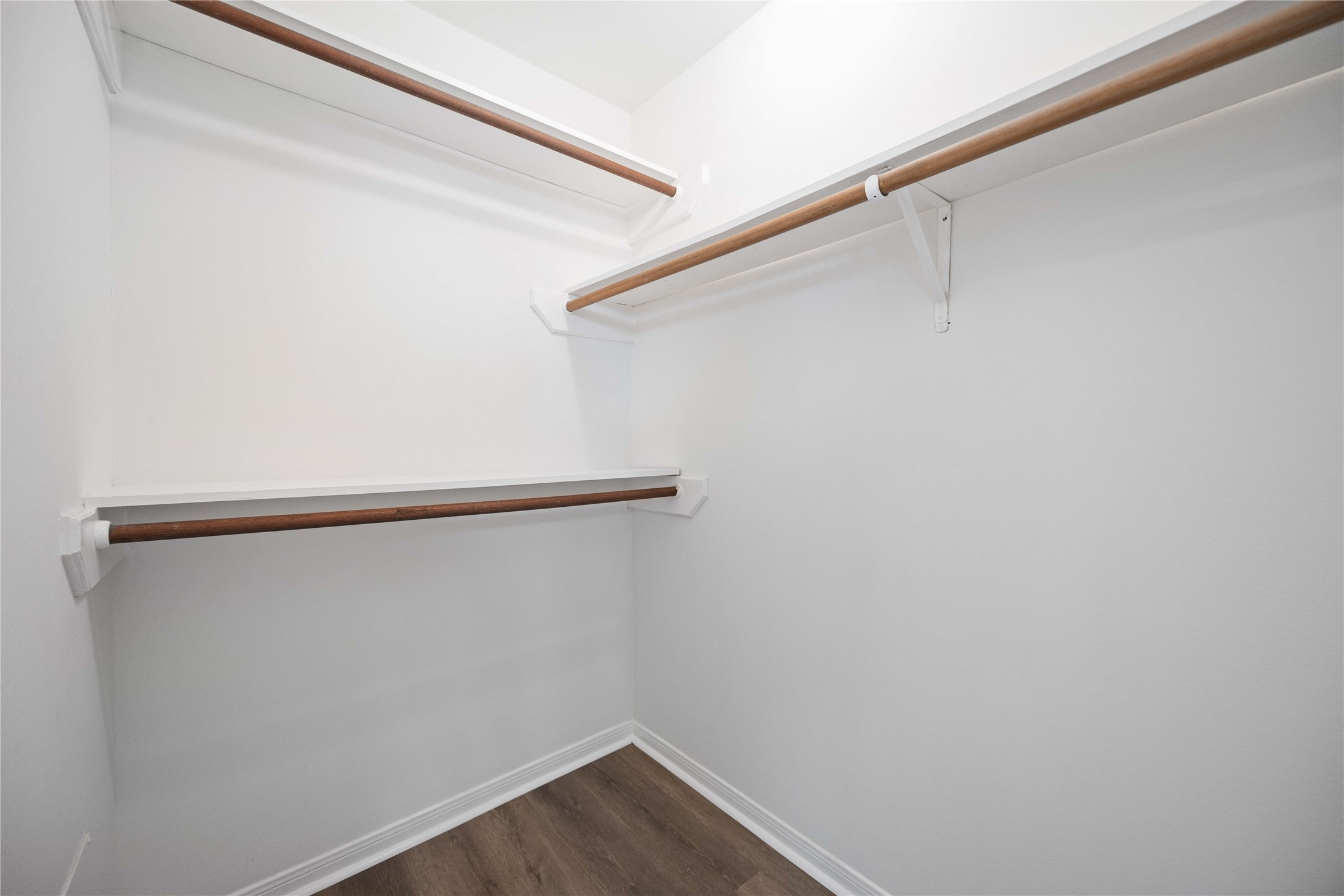 14143 Hillvale Drive Property Photo 23
