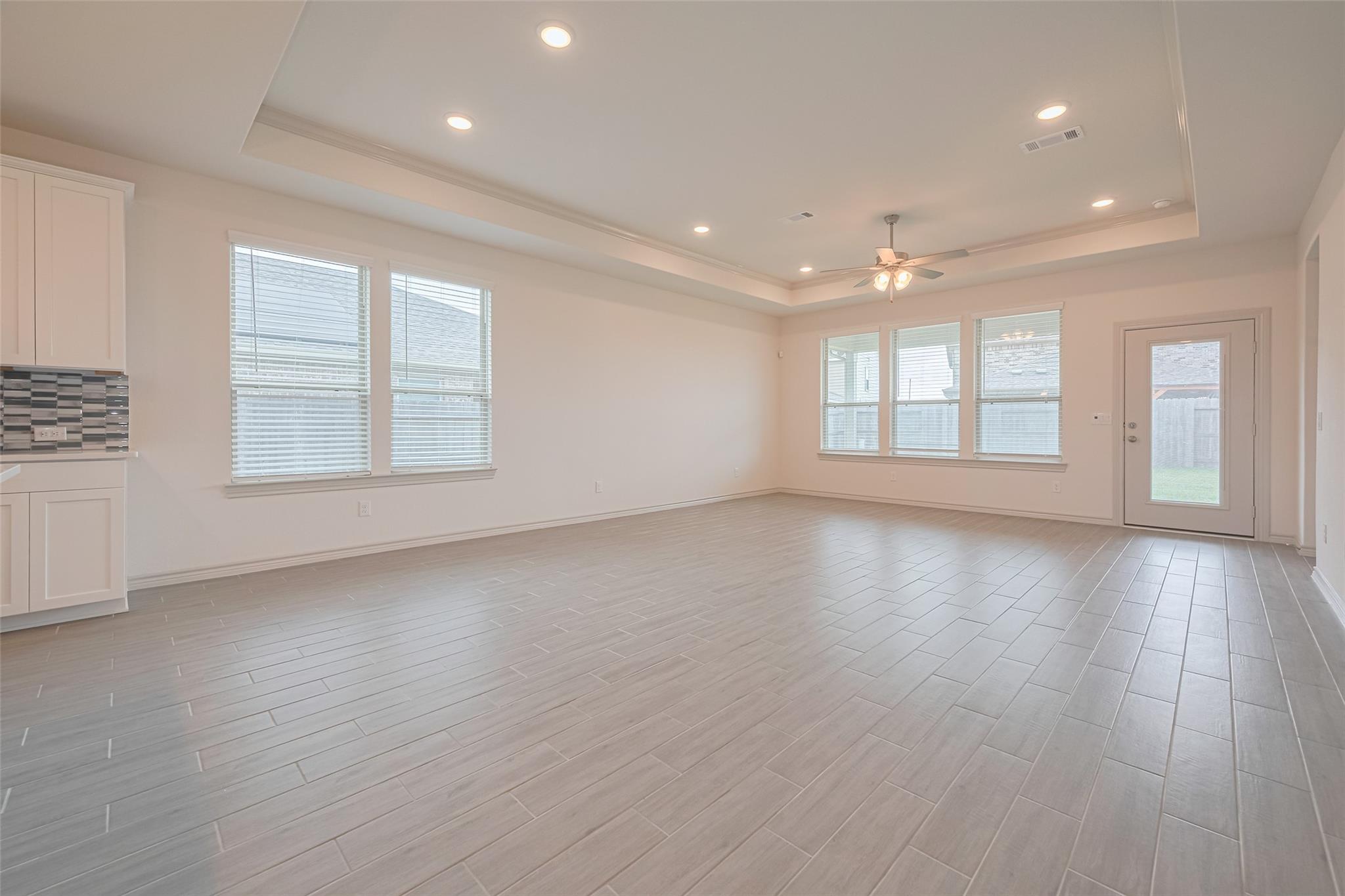 11402 Cypress Birch Court Property Photo 7