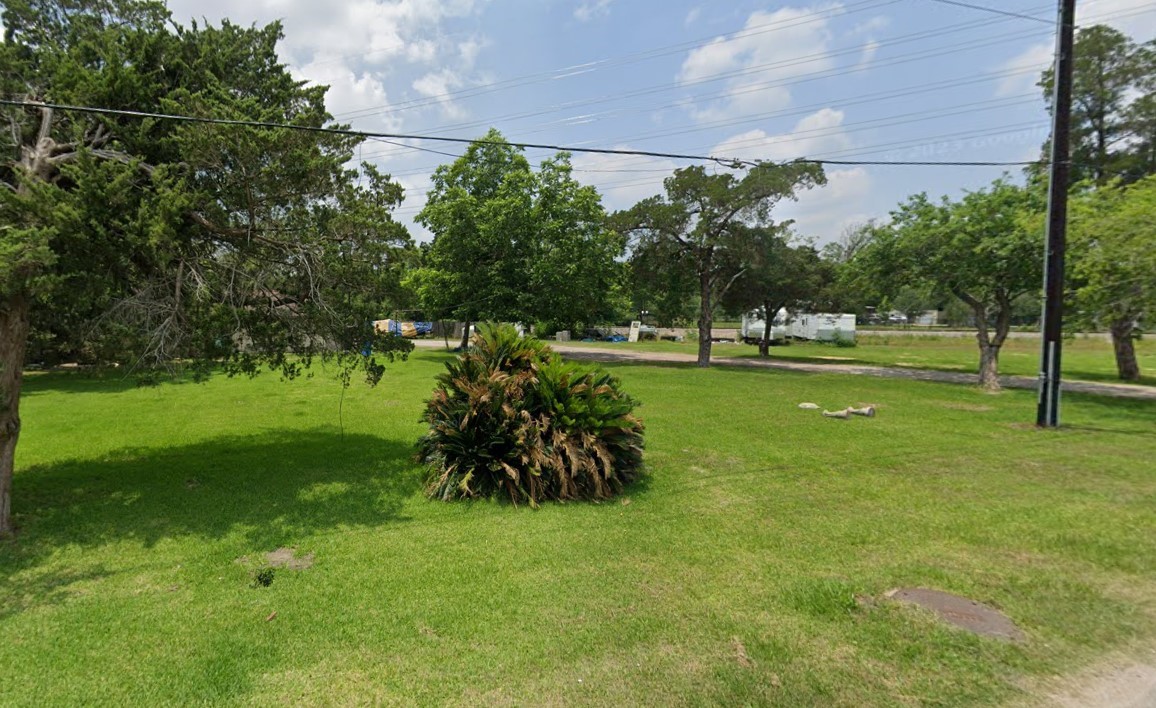 4307 Crosby Cedar Bayou Road Property Photo 6