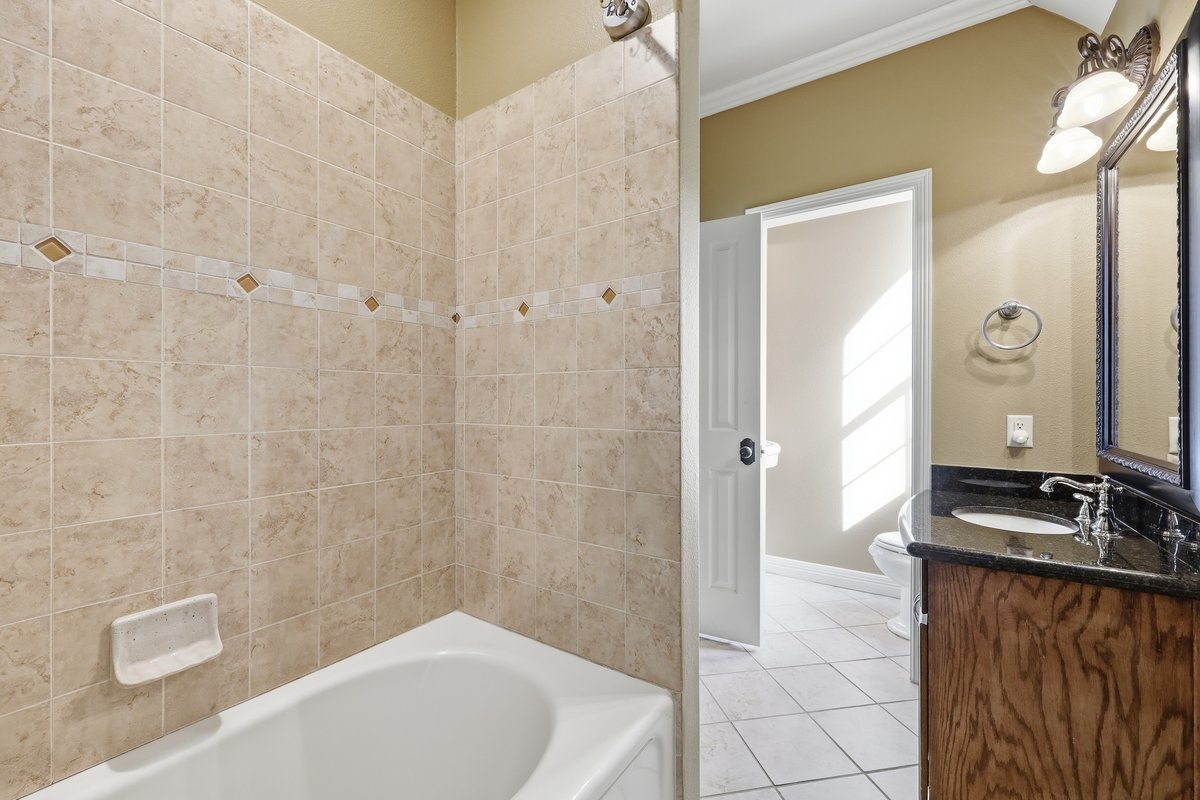 1831 Silkwood Circle Property Photo 12