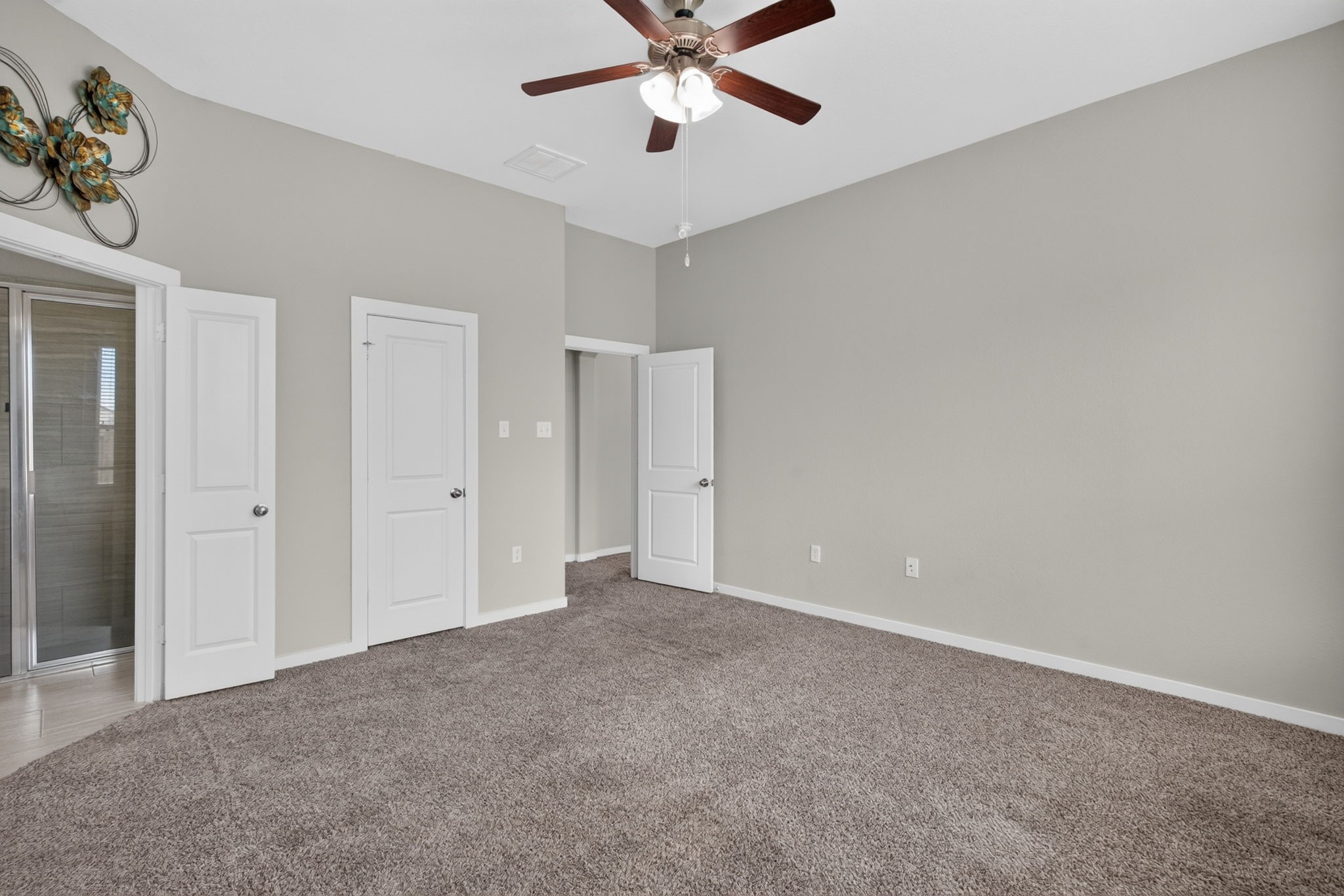 6915 Rosemont Court Property Photo 23