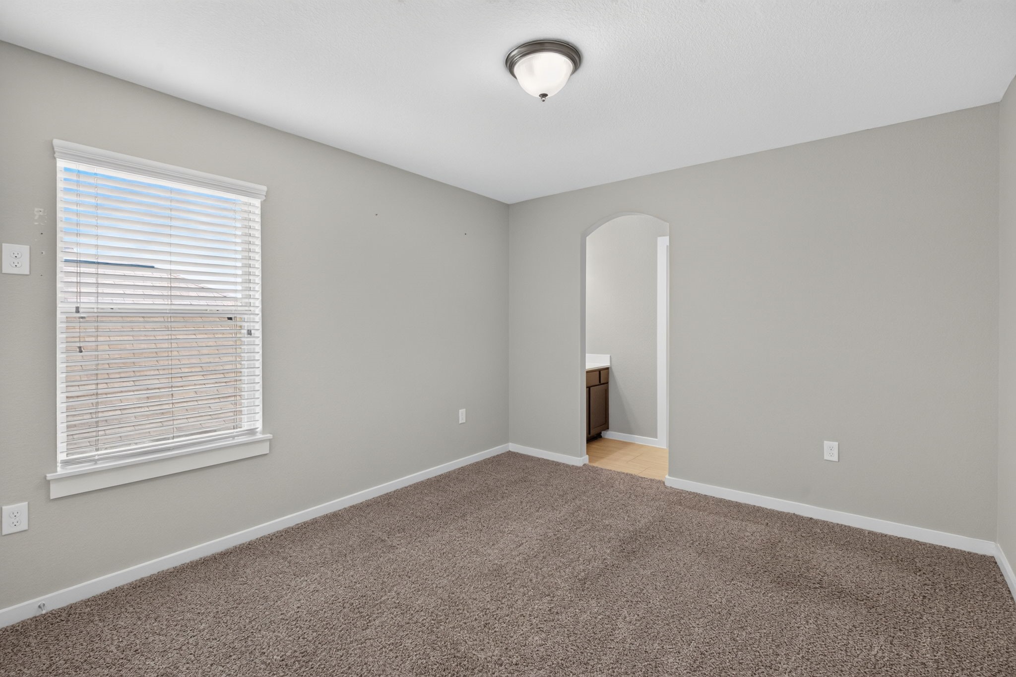 6915 Rosemont Court Property Photo 37