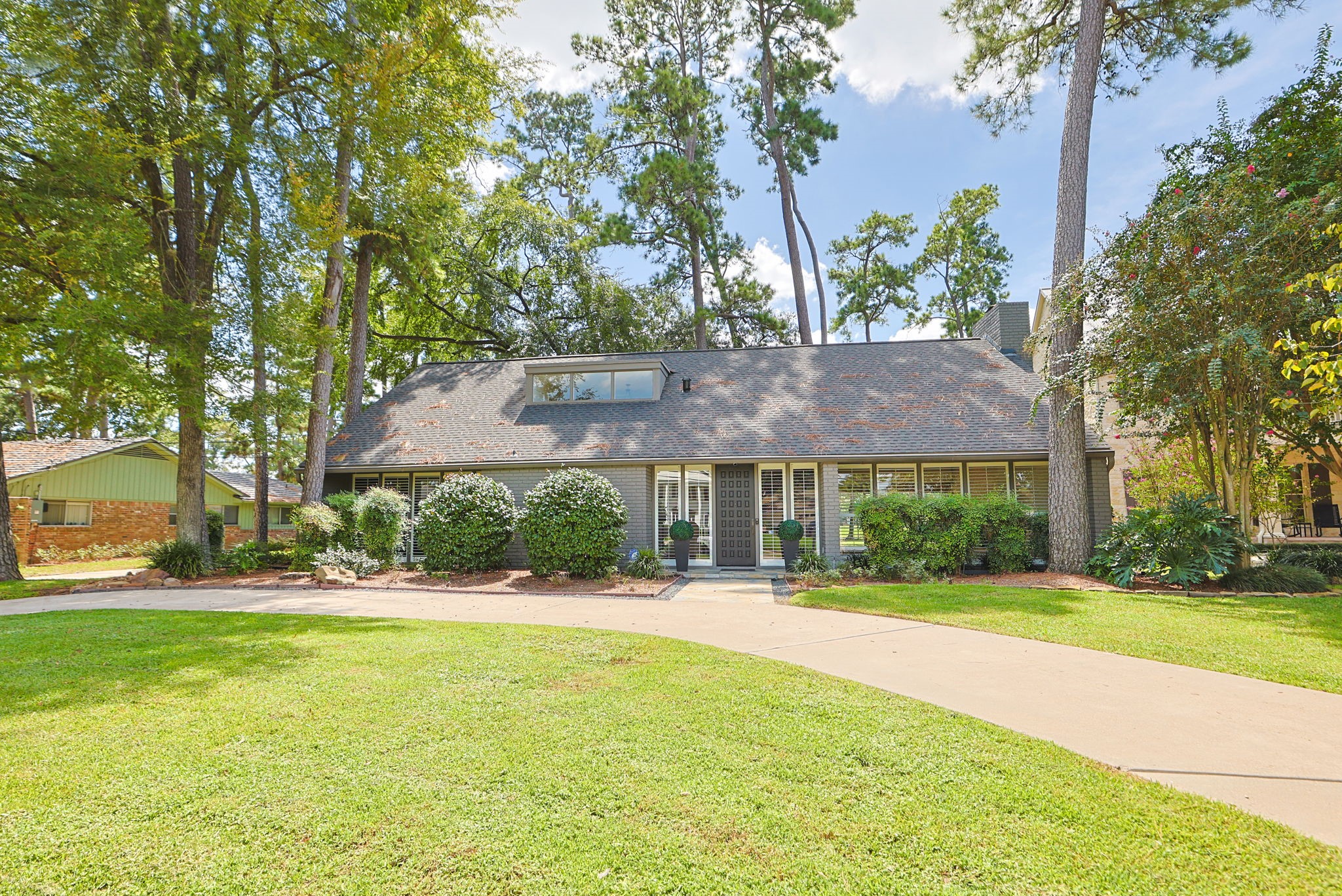 6003 Bermuda Dunes Drive Property Photo 1