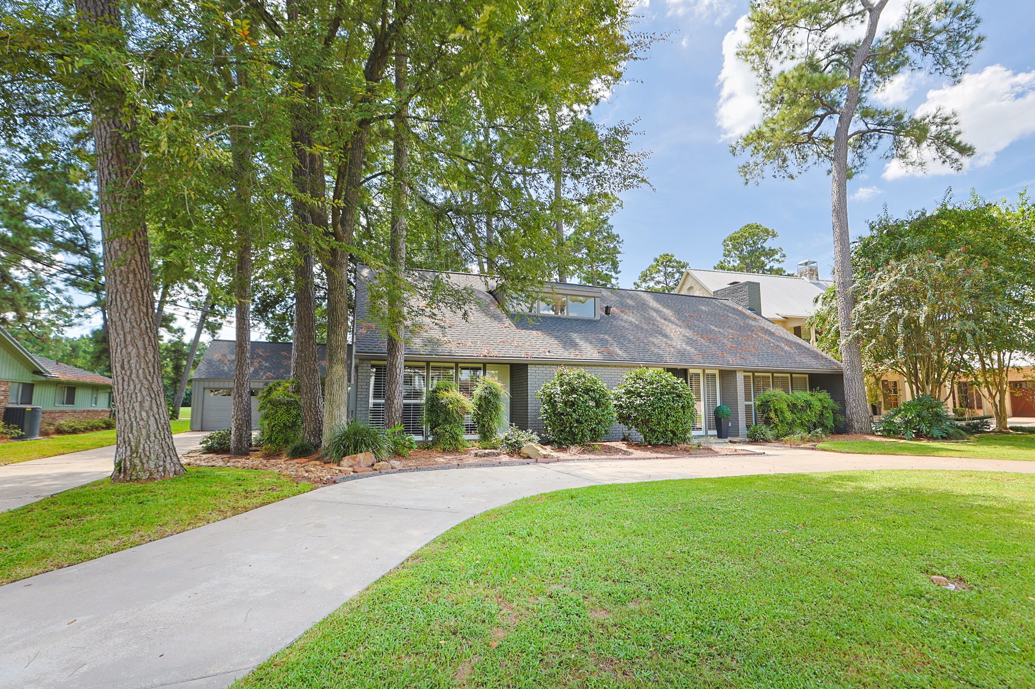 6003 Bermuda Dunes Drive Property Photo 6