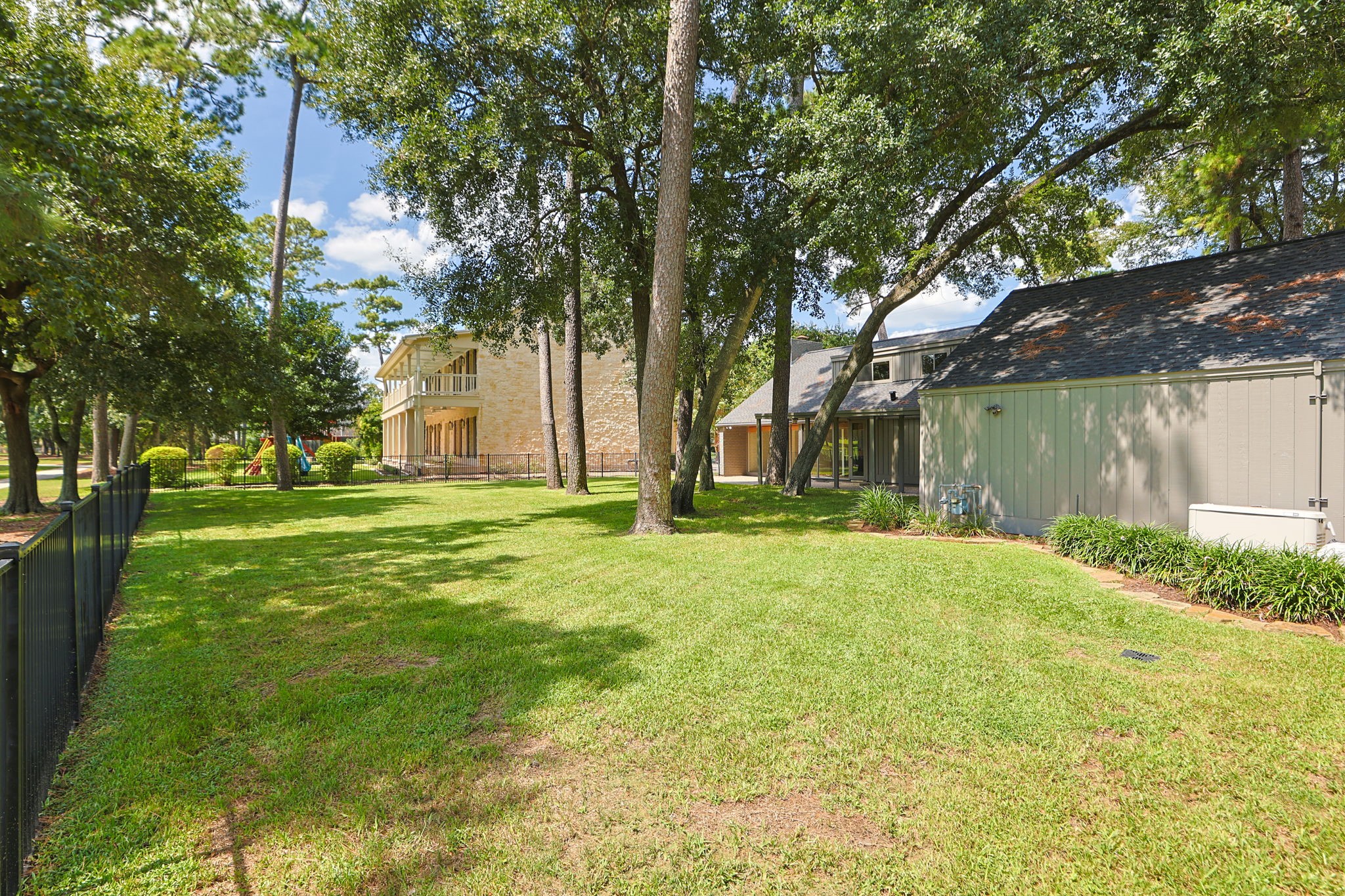 6003 Bermuda Dunes Drive Property Photo 38