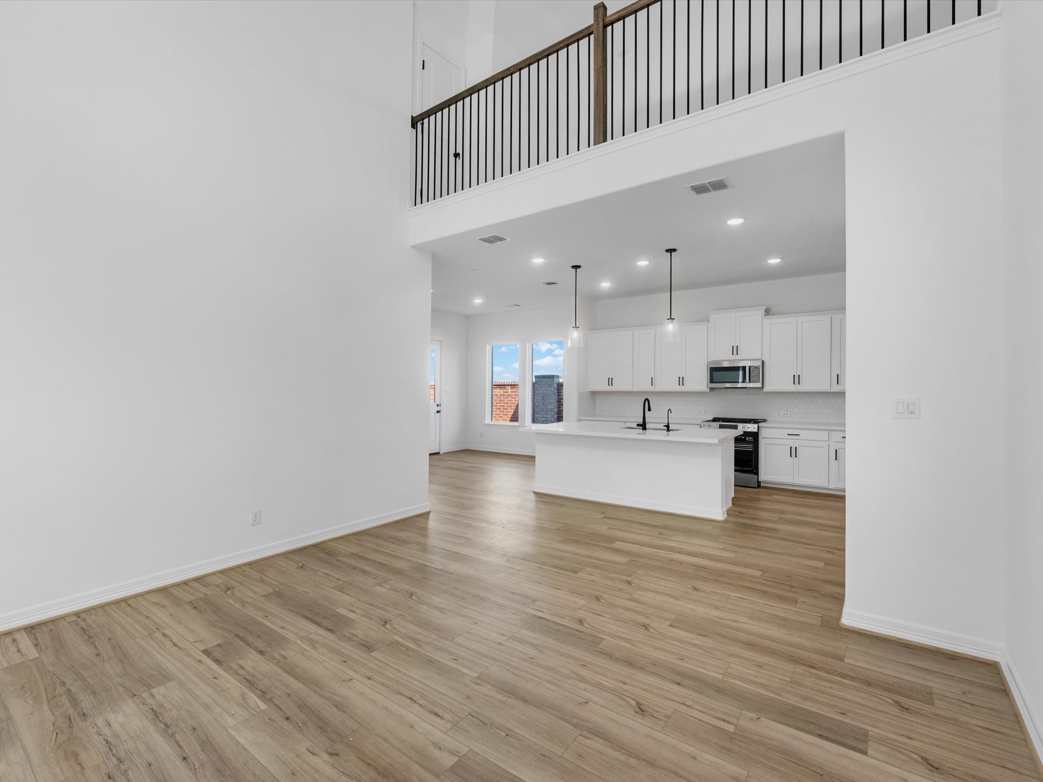 19124 Cedar Lennox Circle Property Photo 7