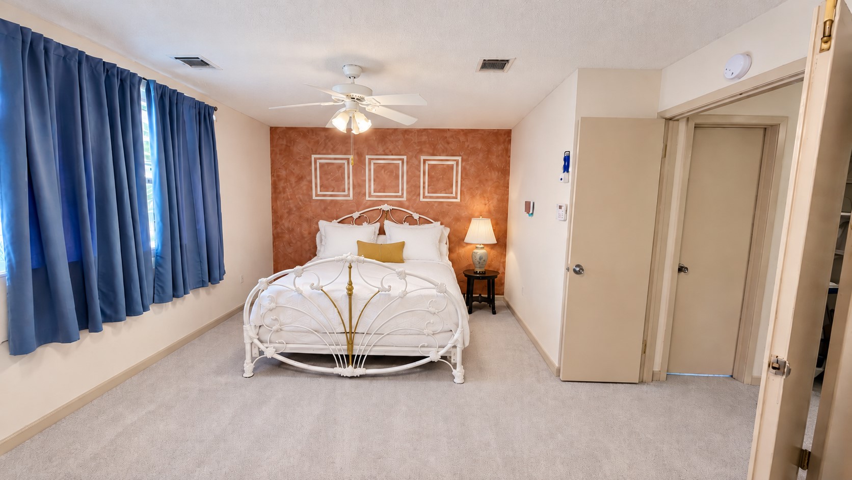 23903 Spring Mill Lane Property Photo 7