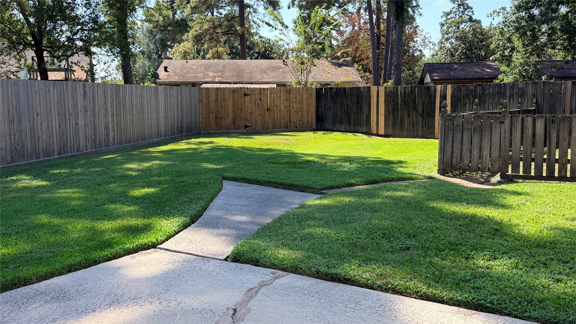 23903 Spring Mill Lane Property Photo 17