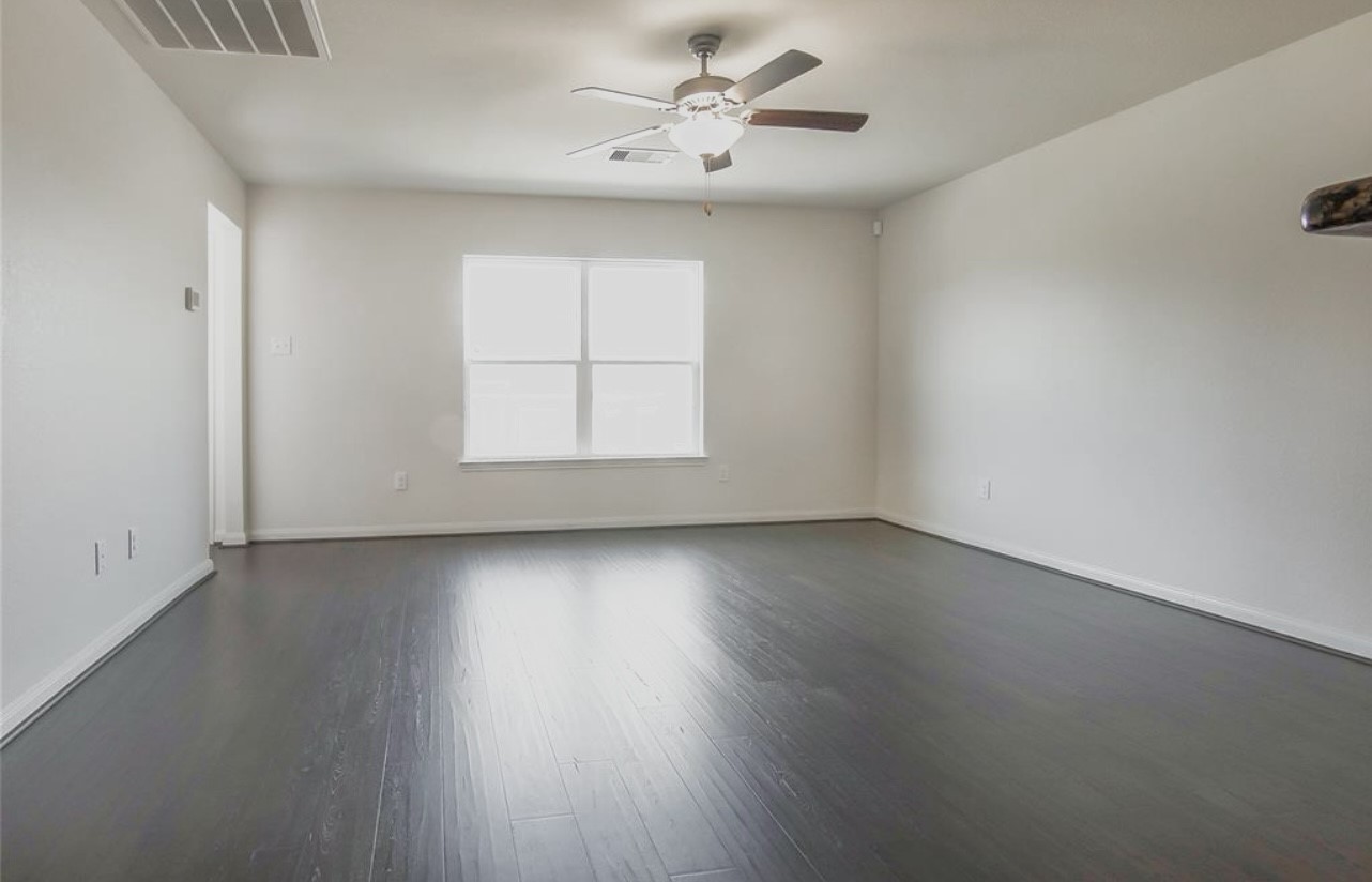 22622 Cloverland Field Drive Property Photo 6