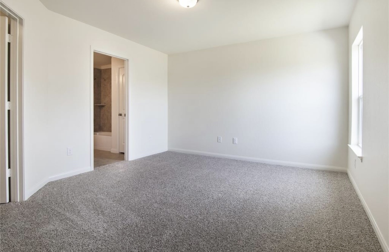 22622 Cloverland Field Drive Property Photo 11