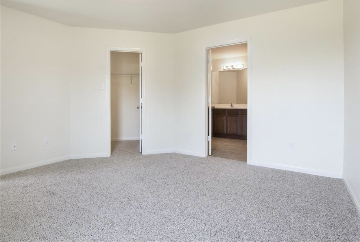 22622 Cloverland Field Drive Property Photo 12