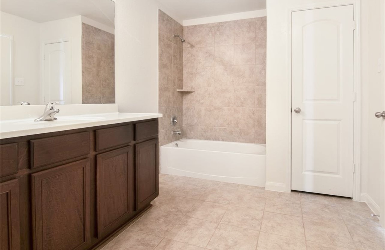 22622 Cloverland Field Drive Property Photo 14