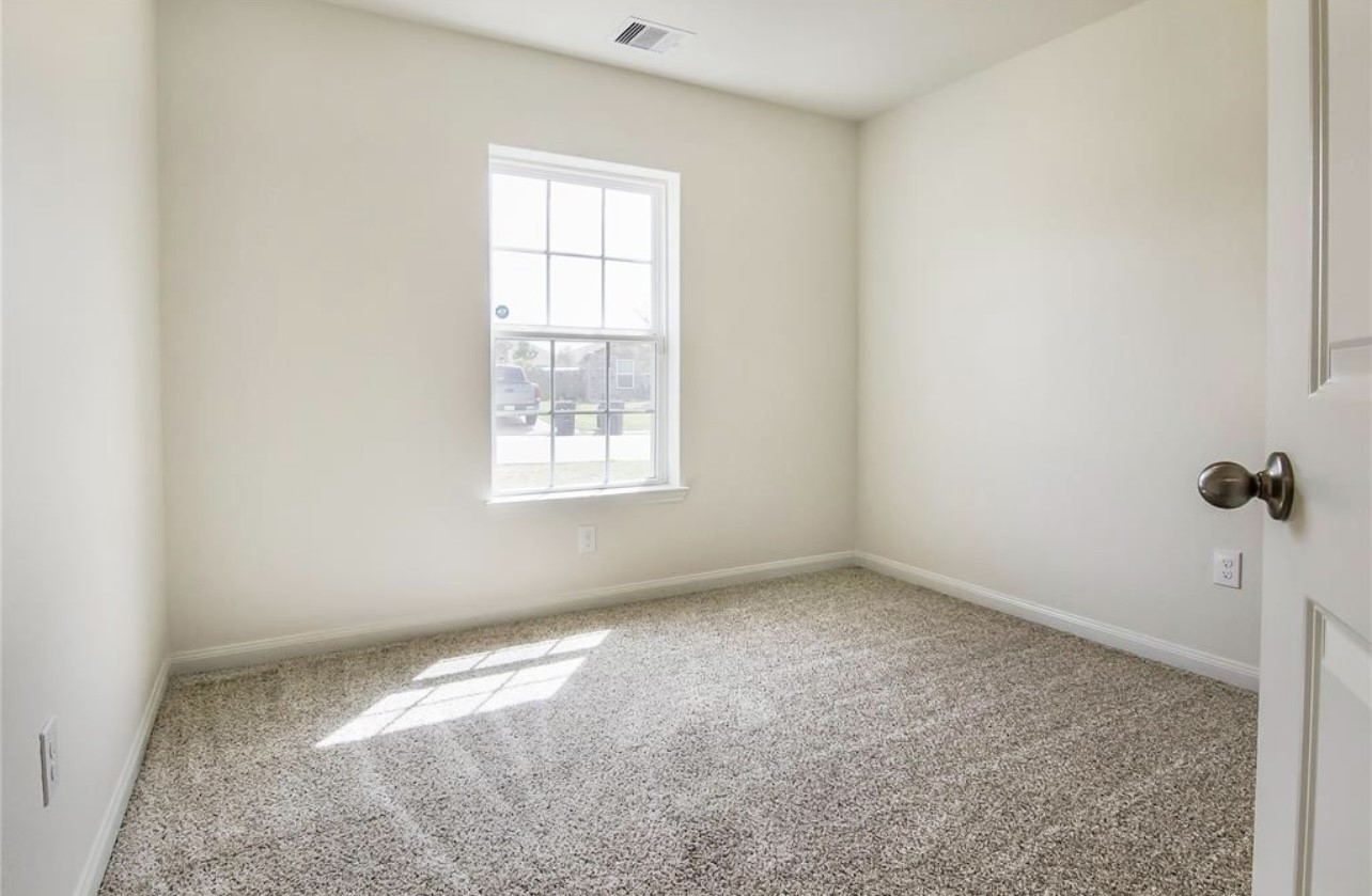 22622 Cloverland Field Drive Property Photo 15