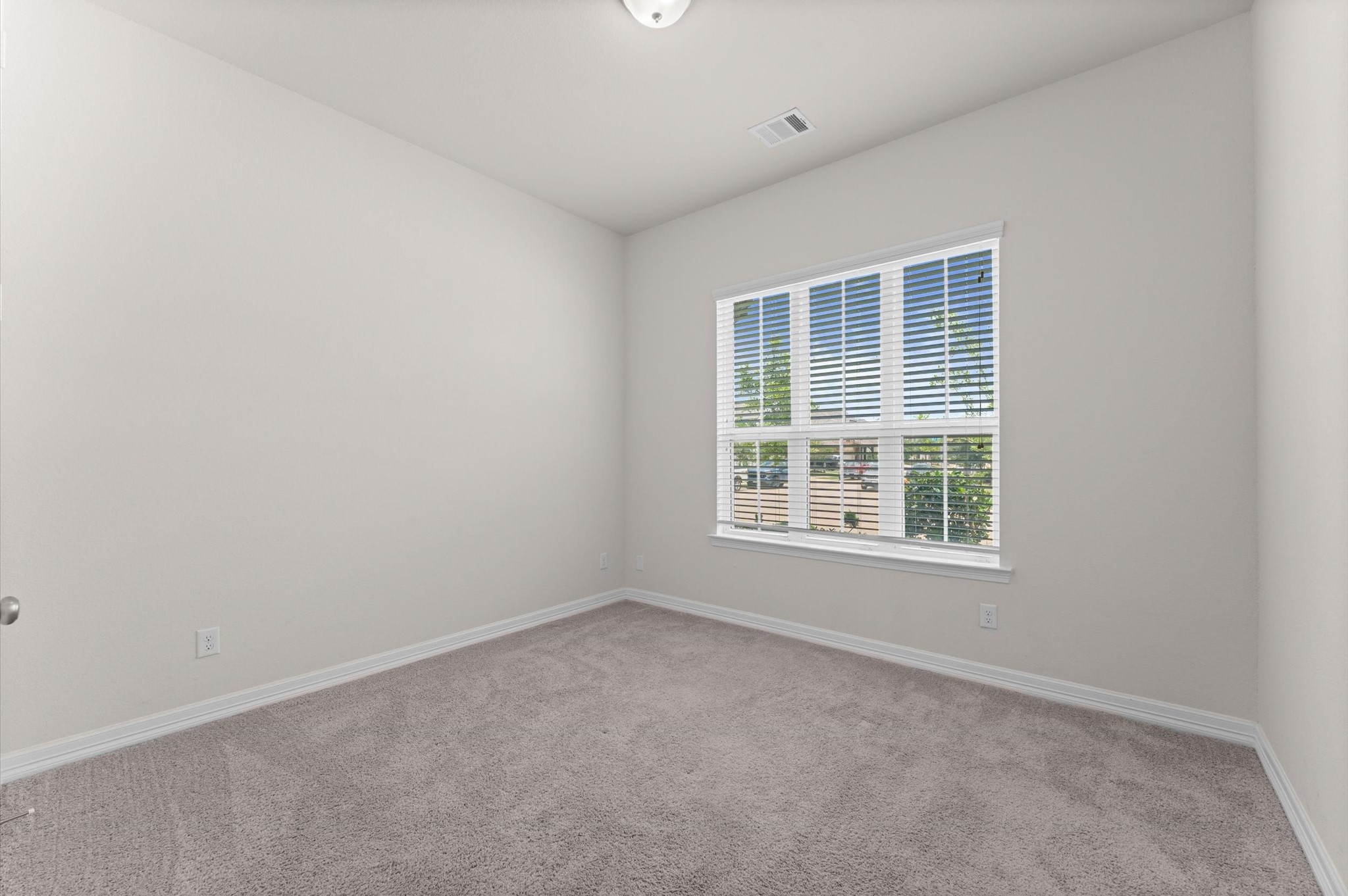 10106 Blythe Street Property Photo 26