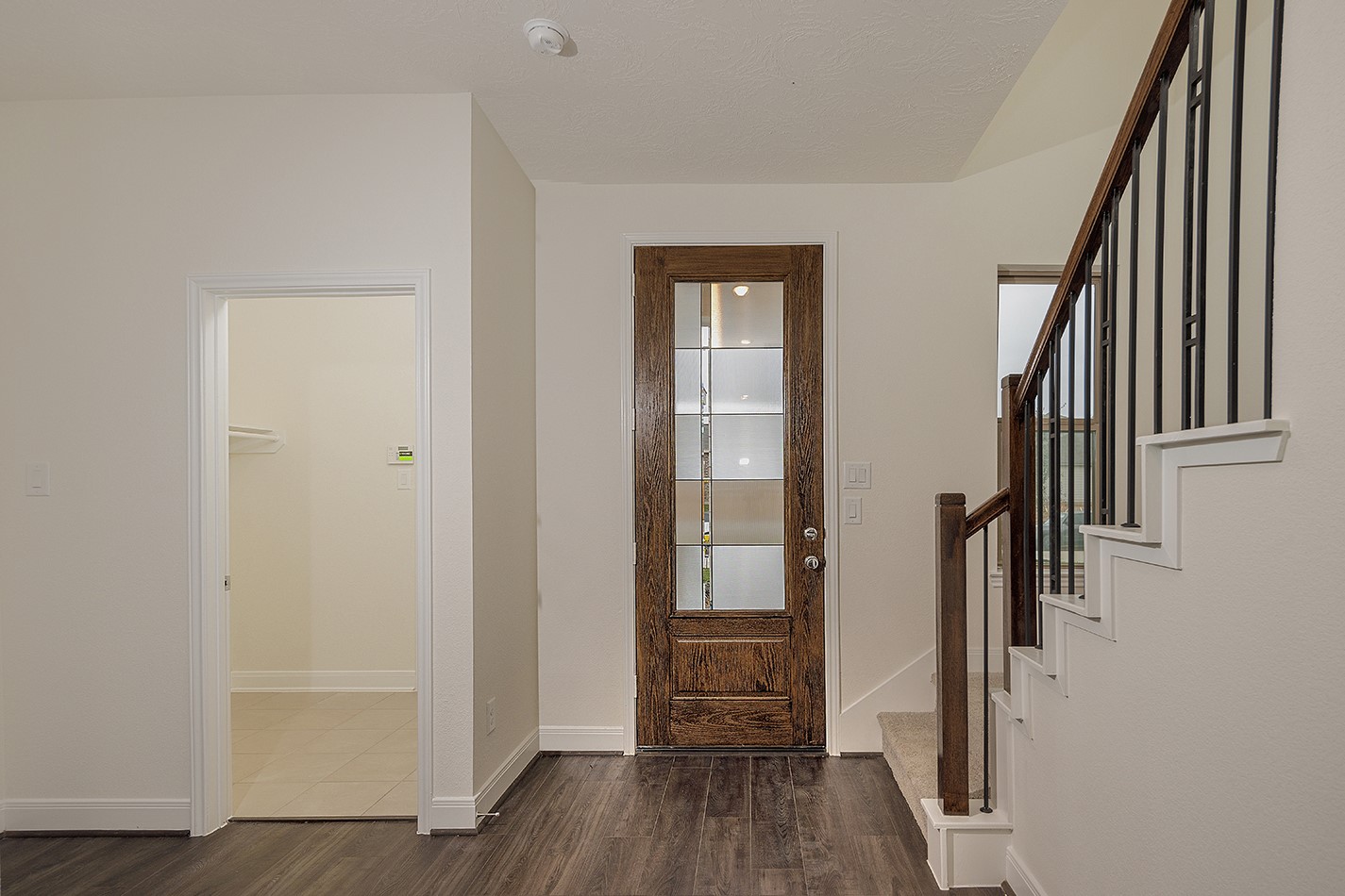 27646 Mesabe Drive Property Photo 3