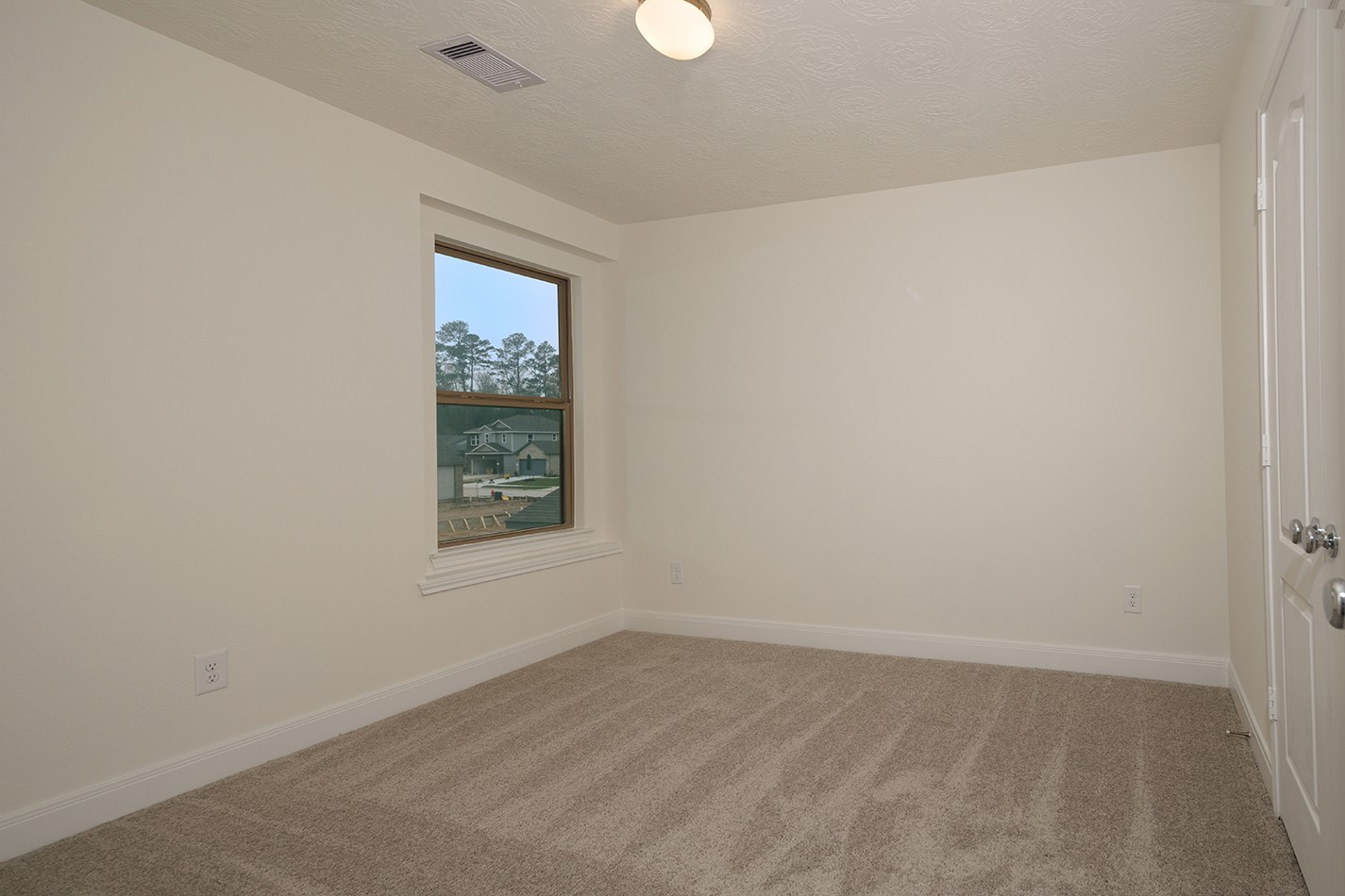 27646 Mesabe Drive Property Photo 17
