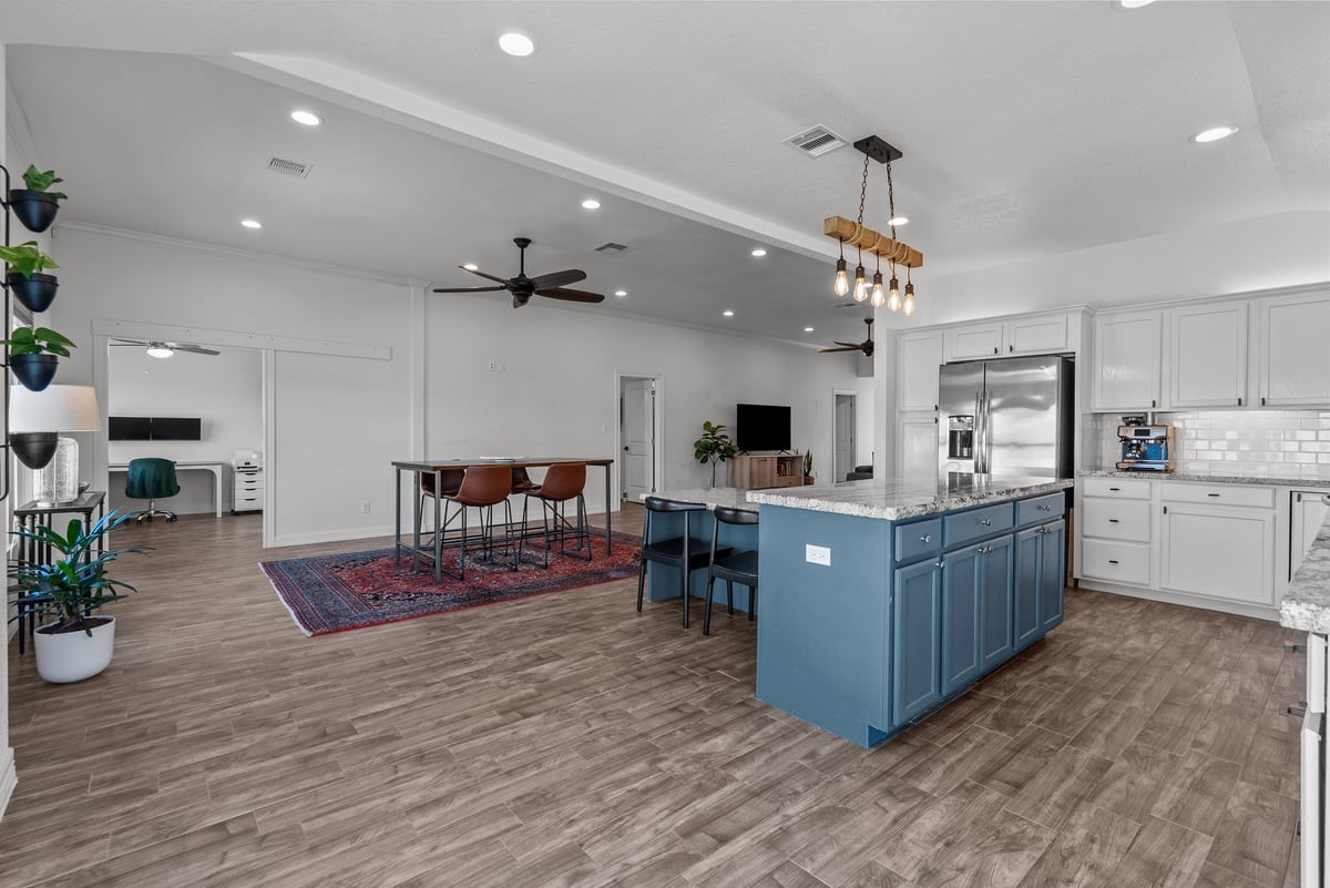 214 Sampan Drive Property Photo 23