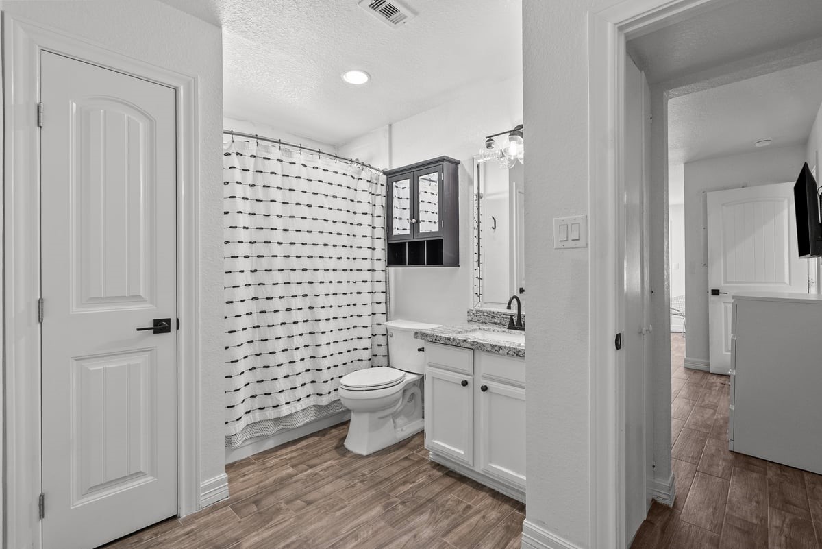 214 Sampan Drive Property Photo 28