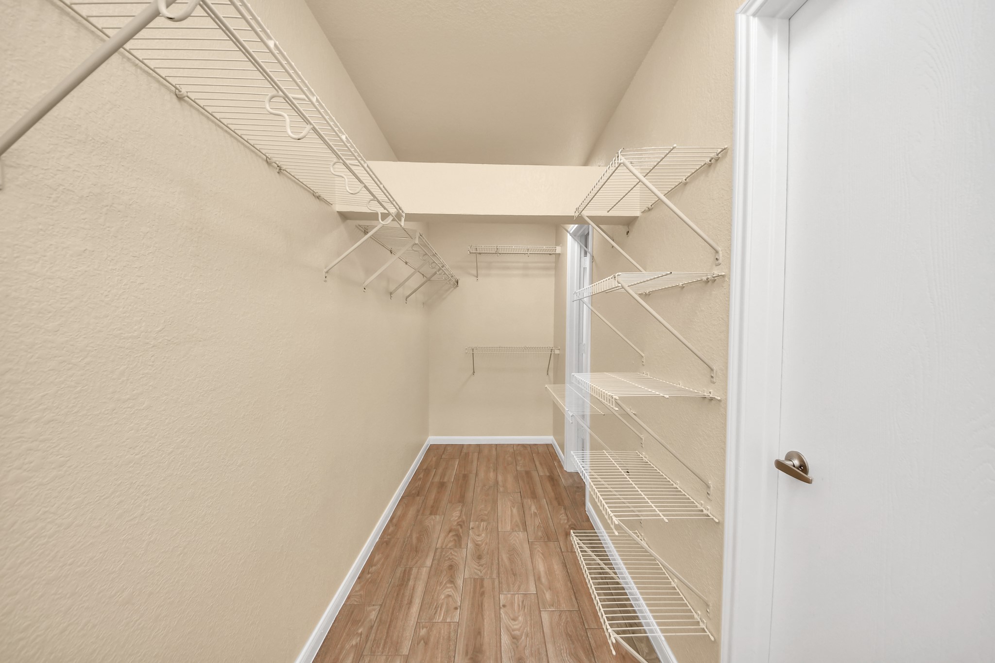 3815 Pebble Garden Lane Property Photo 33