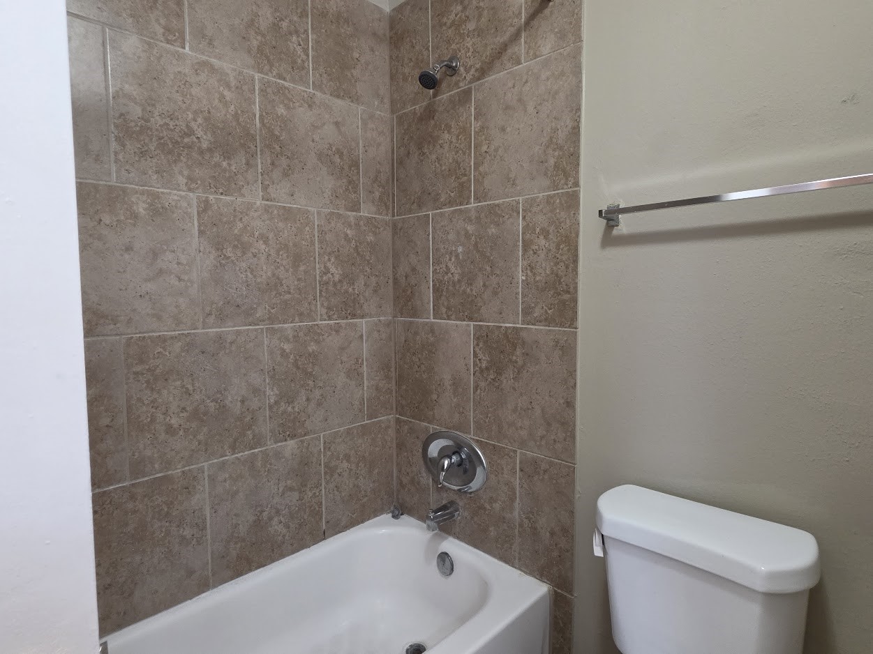 9007 Glen Shadow Drive Property Photo 19
