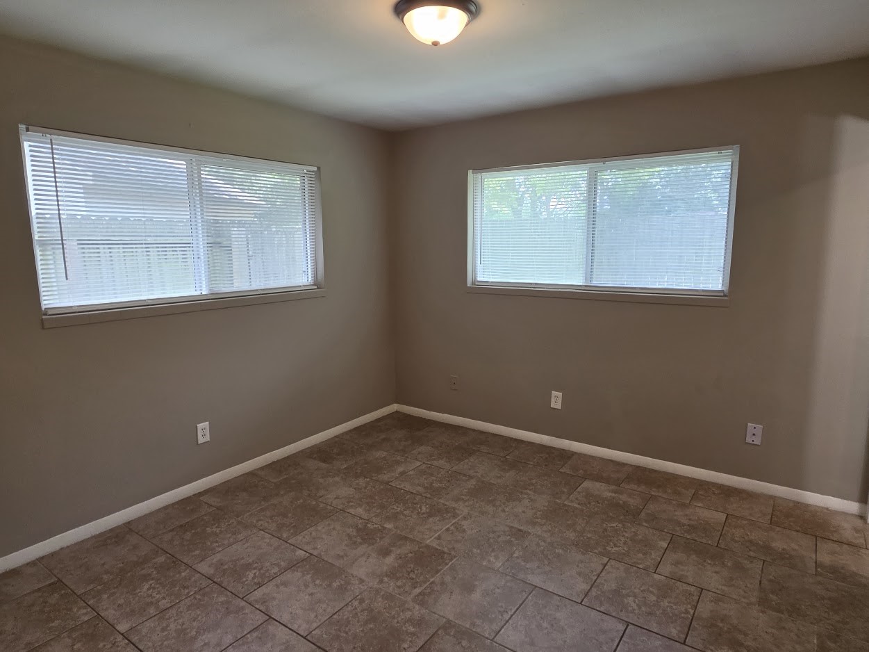 9007 Glen Shadow Drive Property Photo 20