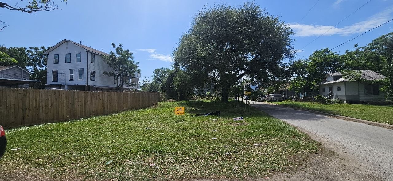 1401 34th Street Property Photo 1