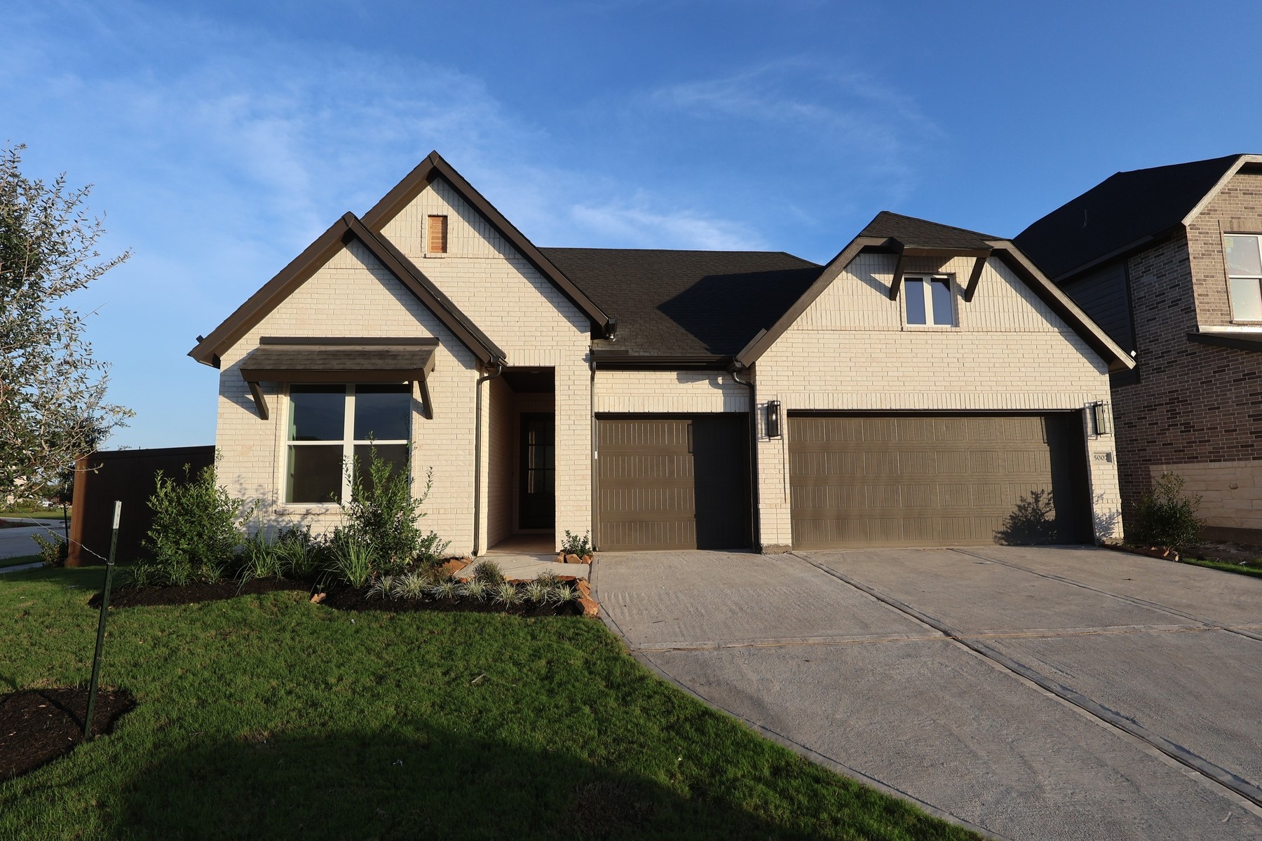 5007 Nesbit Path Property Photo 2