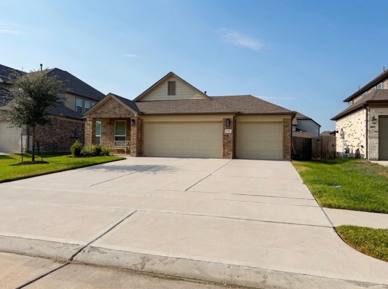 301 E Tranquil Fields Lane Property Photo 1