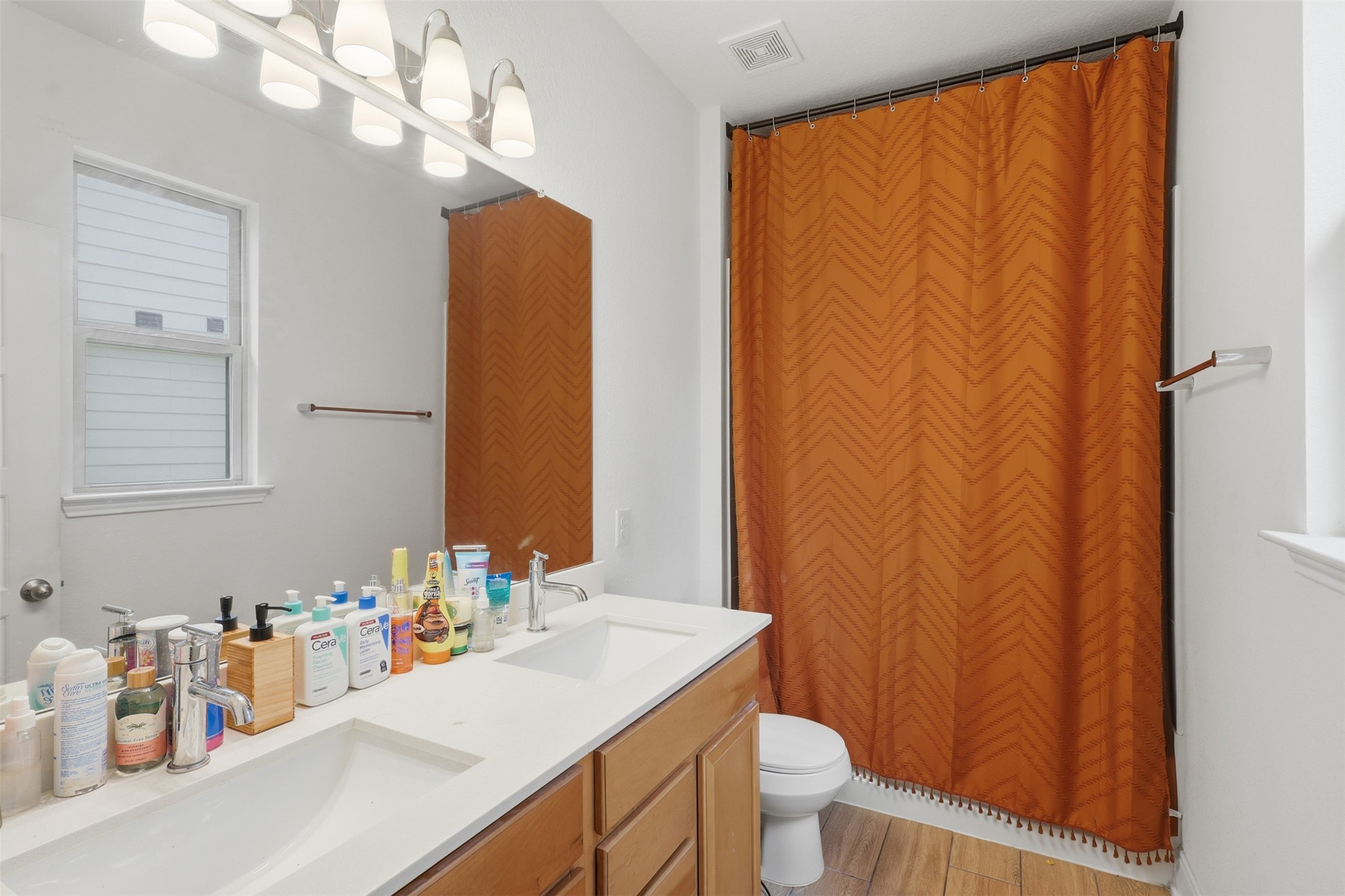 12912 Zivah Lane Property Photo 16