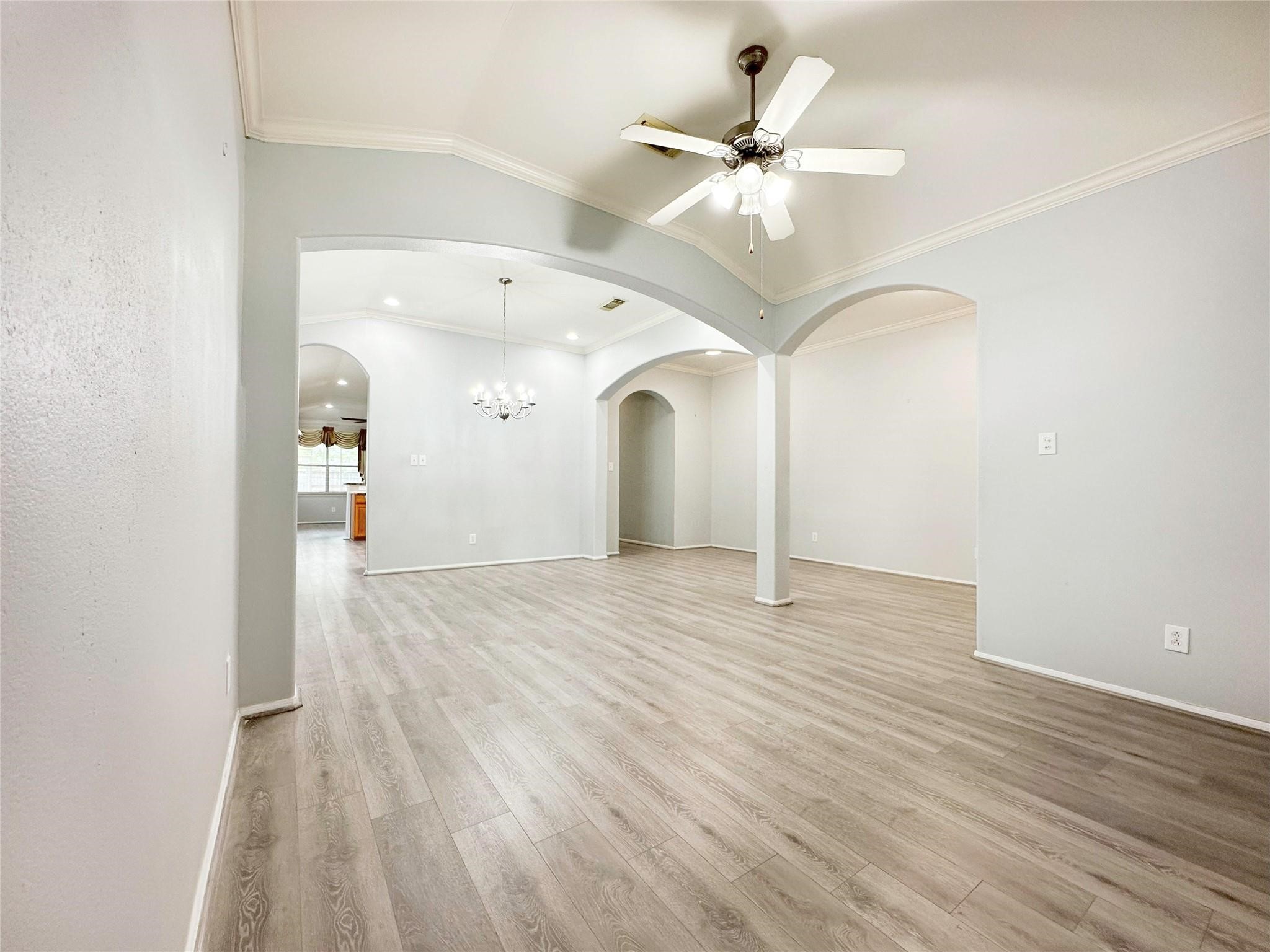 2910 Lemmingham Drive Property Photo 7