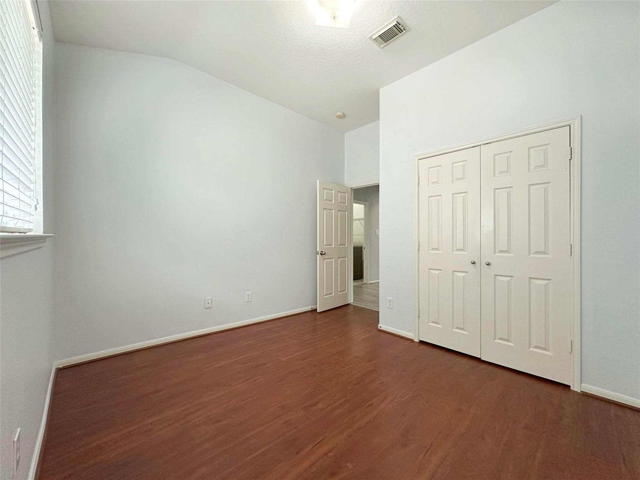 2910 Lemmingham Drive Property Photo 16