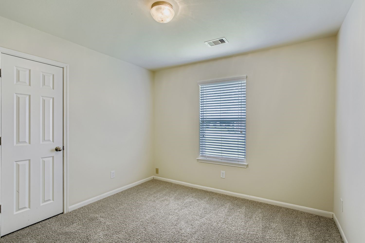 17406 Marl Way Property Photo 19