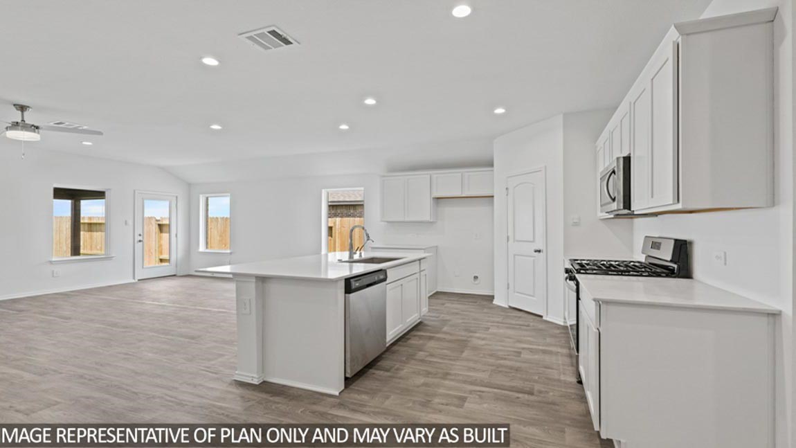 22019 Oia Island Drive Property Photo