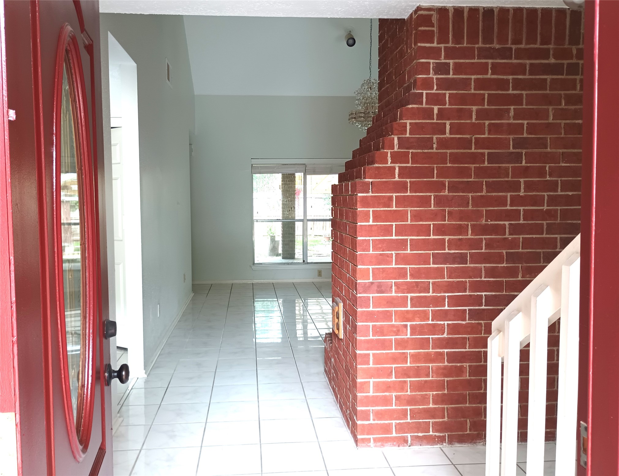 16355 Flint Run Way Property Photo 5