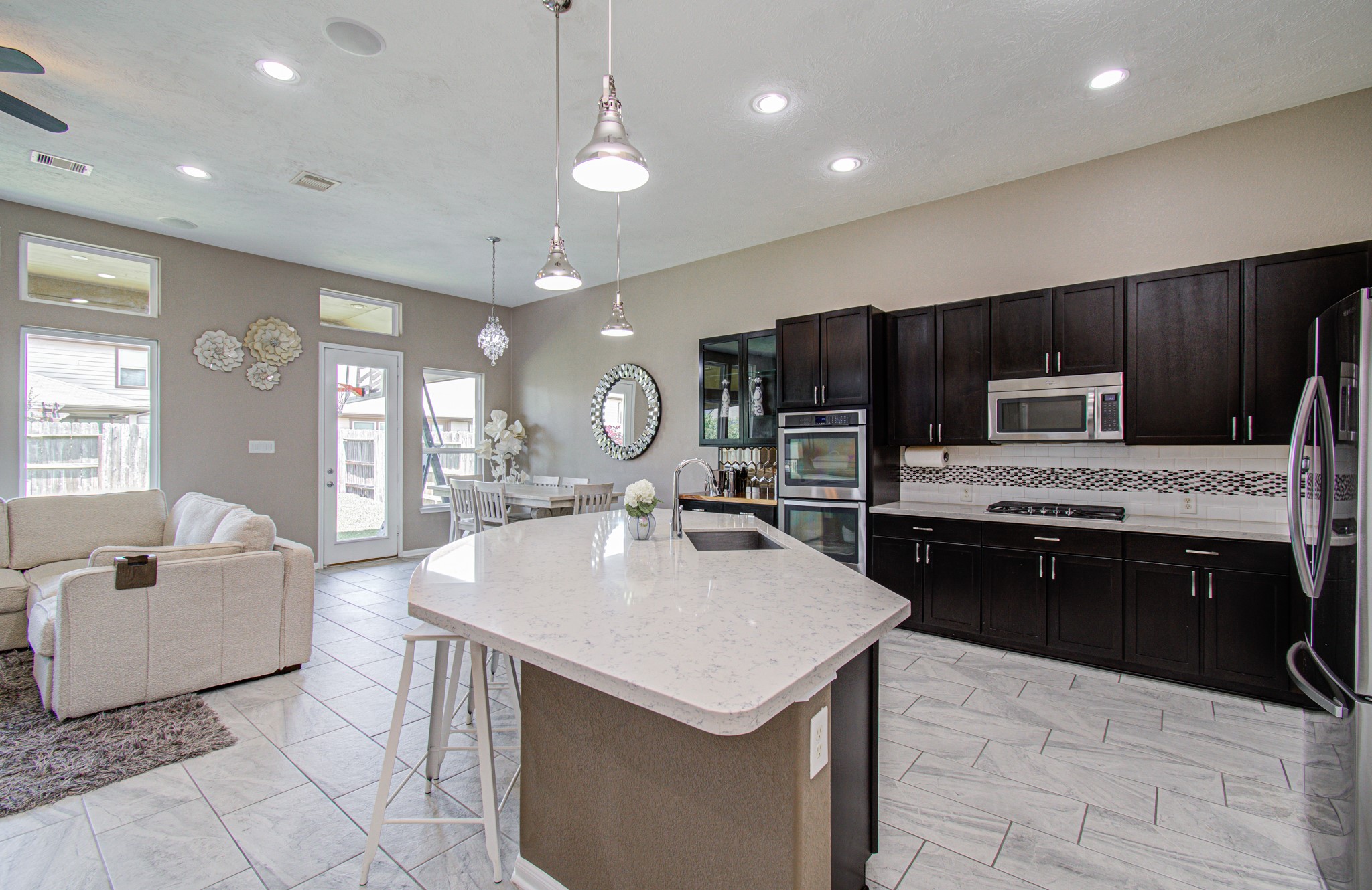24038 Adobe Ridge Lane Property Photo 3