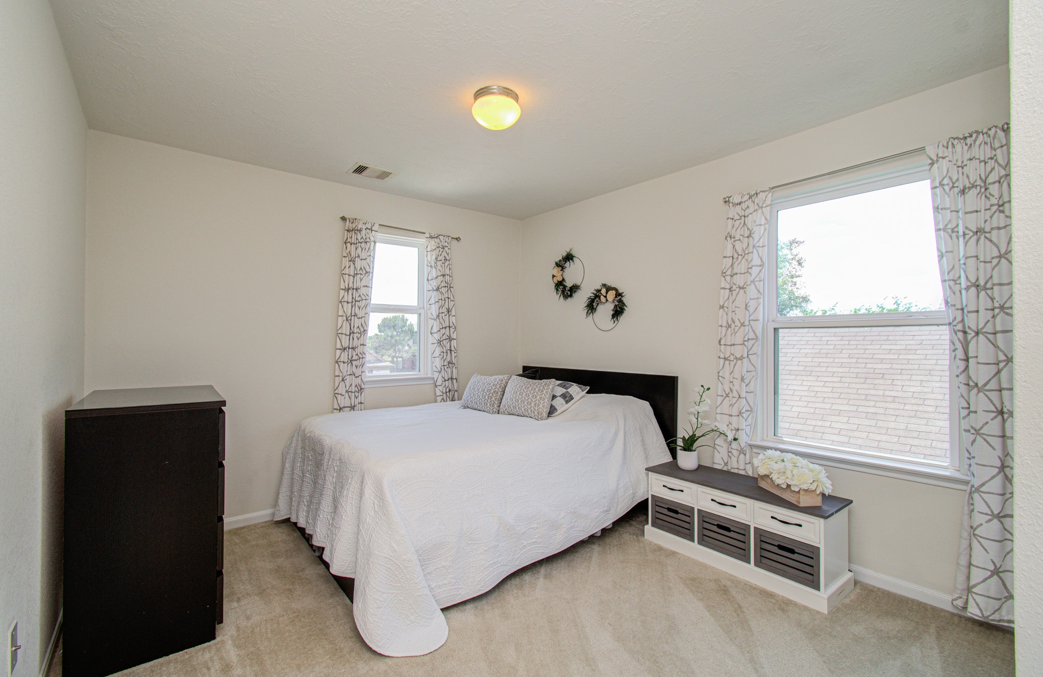 24038 Adobe Ridge Lane Property Photo 13