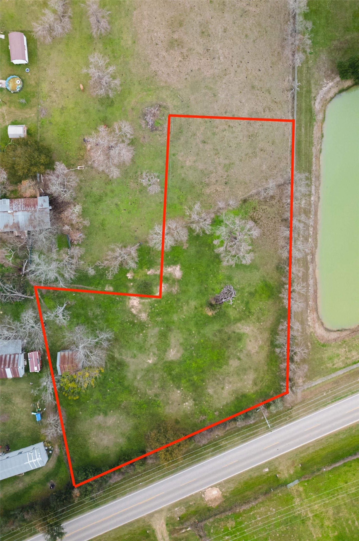 27722 Betka Property Photo 4