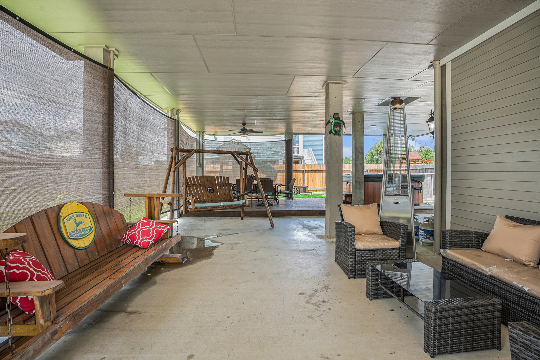 1333 N Meyer Avenue Property Photo 4