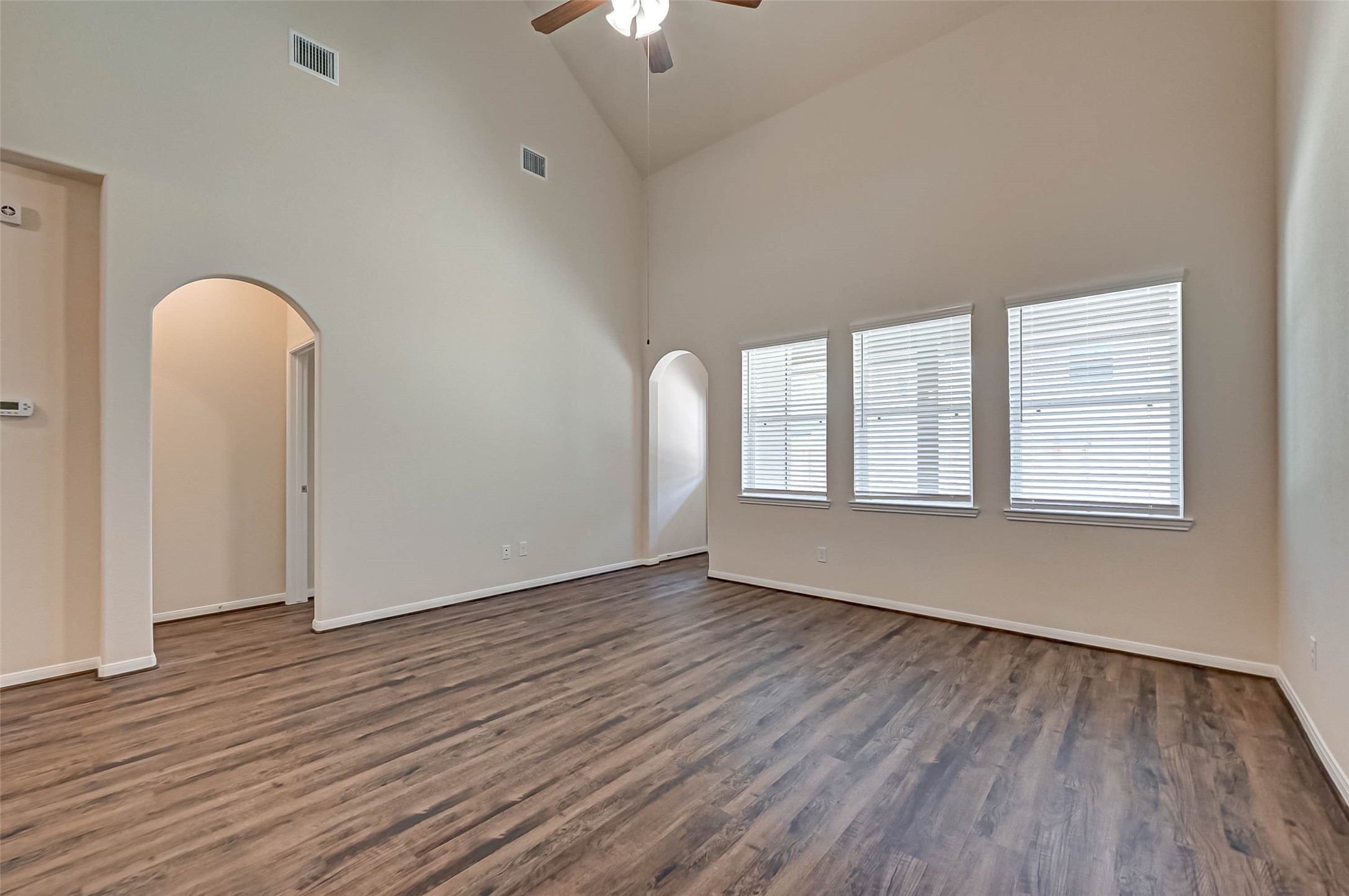 13735 Andover Park Drive Property Photo 15