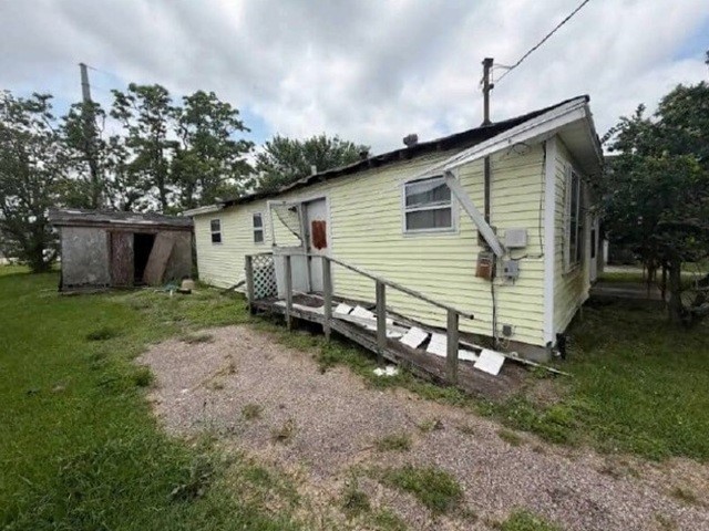 709 W Live Oak Street Property Photo 2