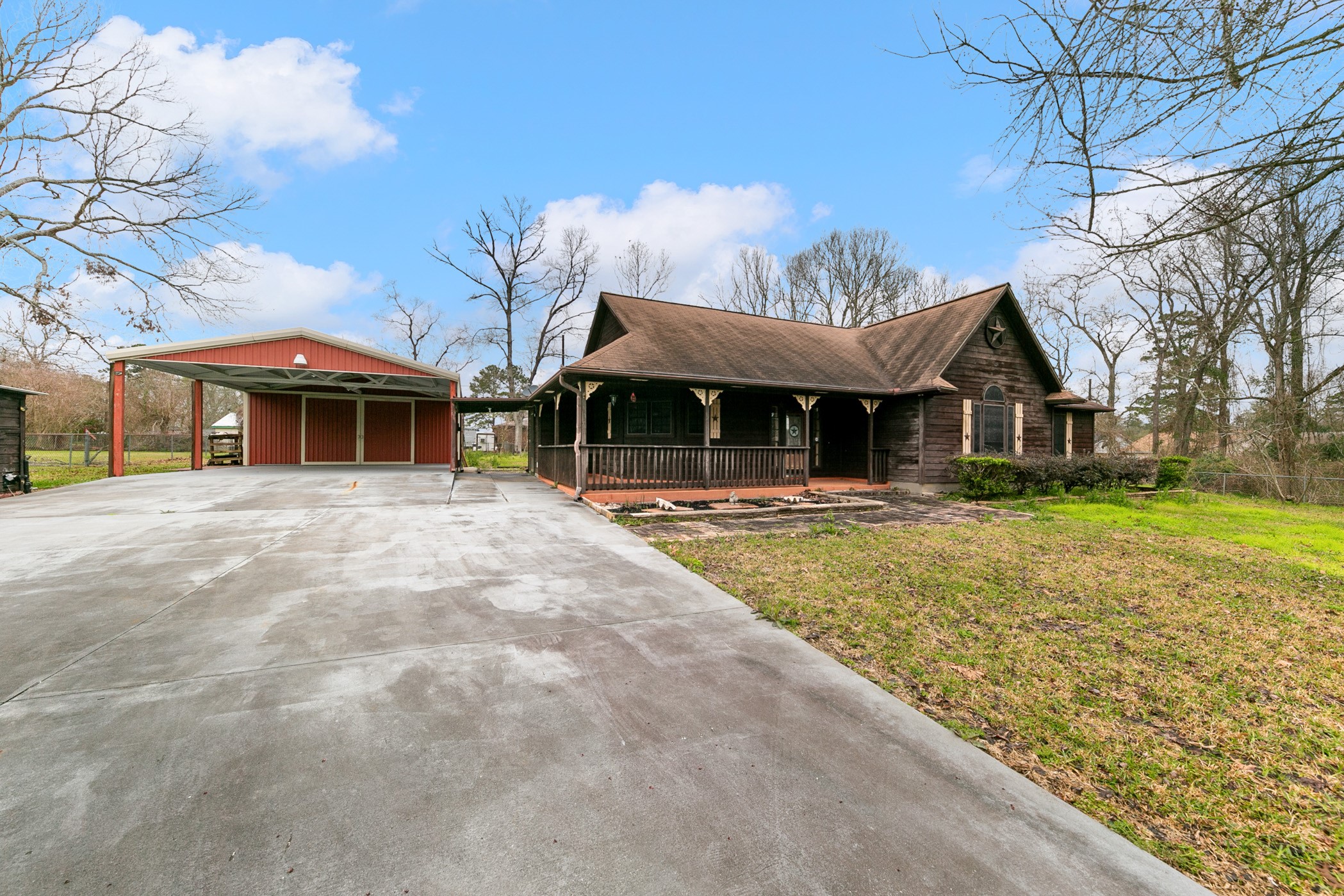 223 Sparkling Water Drive Property Photo