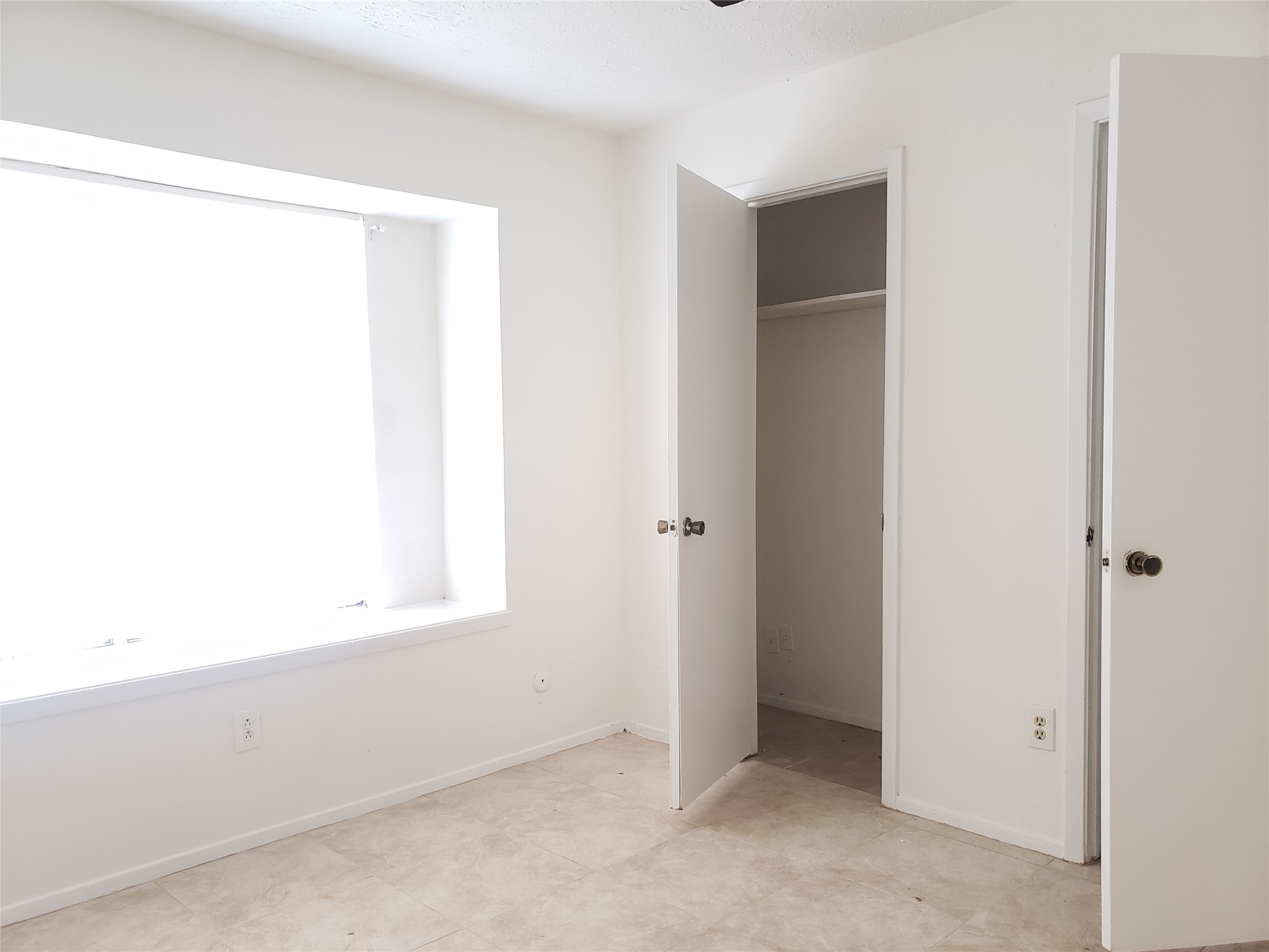17318 Artwood Lane Property Photo 6