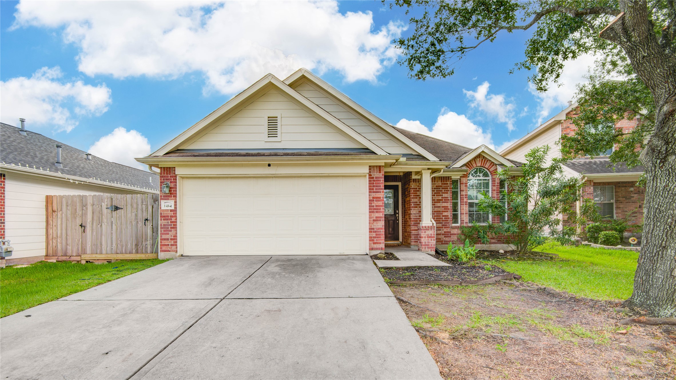 1414 Merryglen Court Property Photo 1