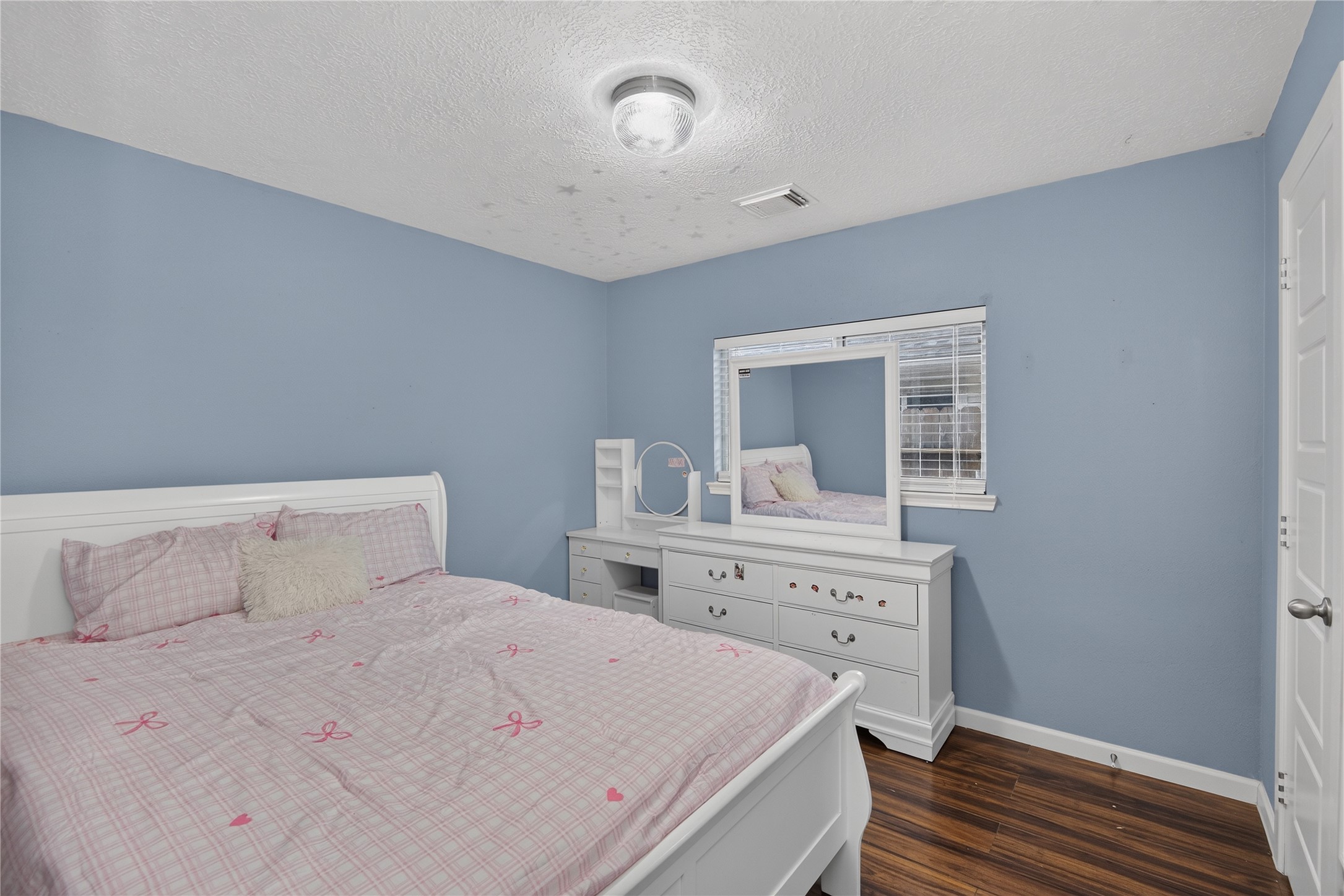 1414 Merryglen Court Property Photo 14
